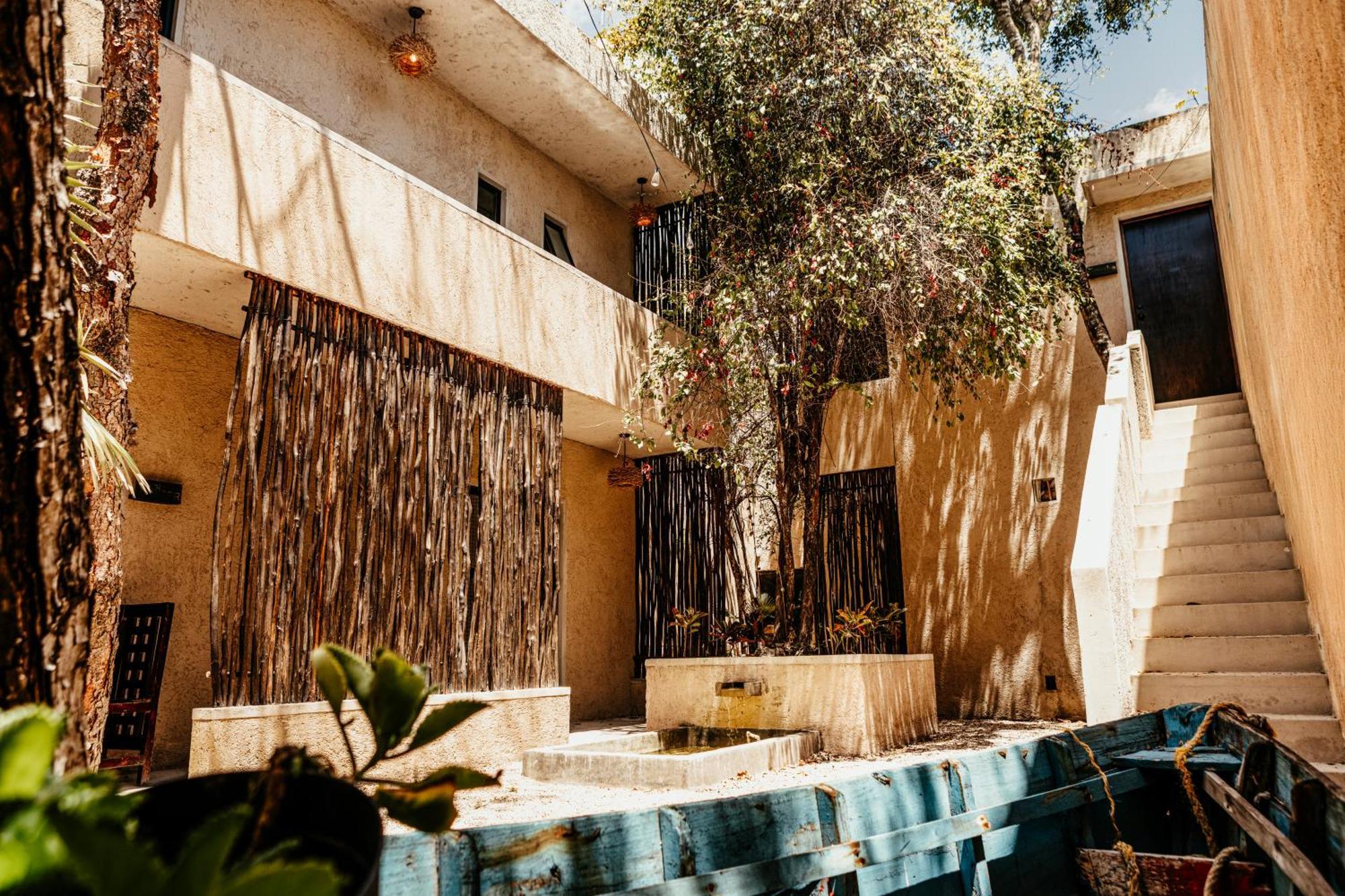 Ama Y Prana Hotel 5*