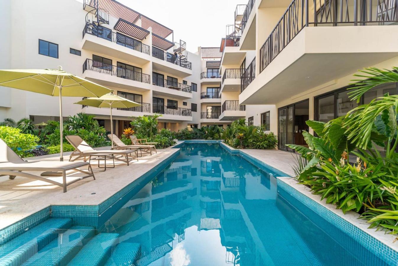 1bd W Private Balcony And Pool In Aldea Zama *