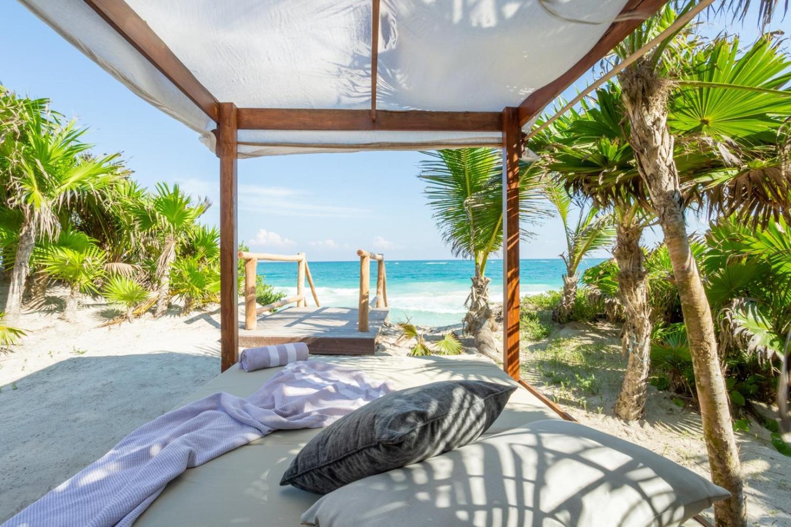 Anana Casa Kaab Kaan Rooftop Pool Beachfront