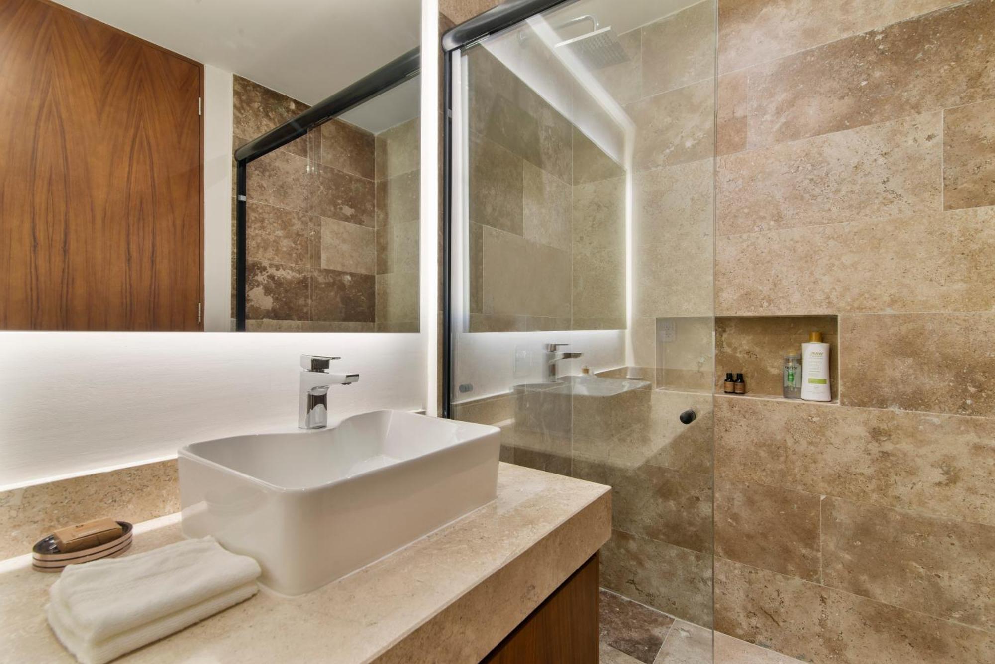 Apartment Tropical Getaway In With Private Pool