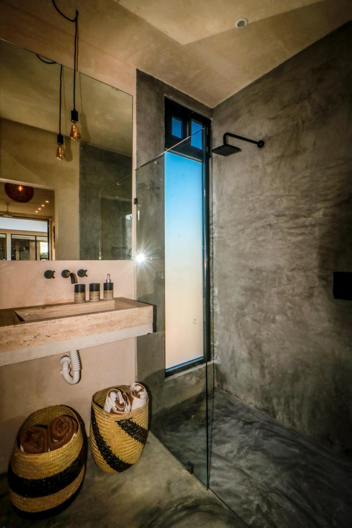 Apartment Emilia # 10 *
