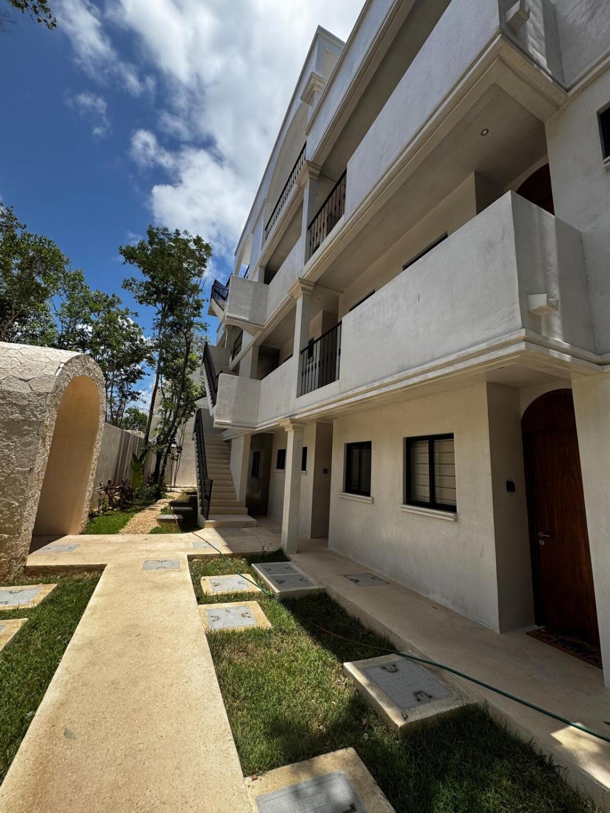 Jungle Loft With Pool And Rooftop Near And Cenotes And Dowtown! Fast Wifi! Perfect For Expats Apartment *