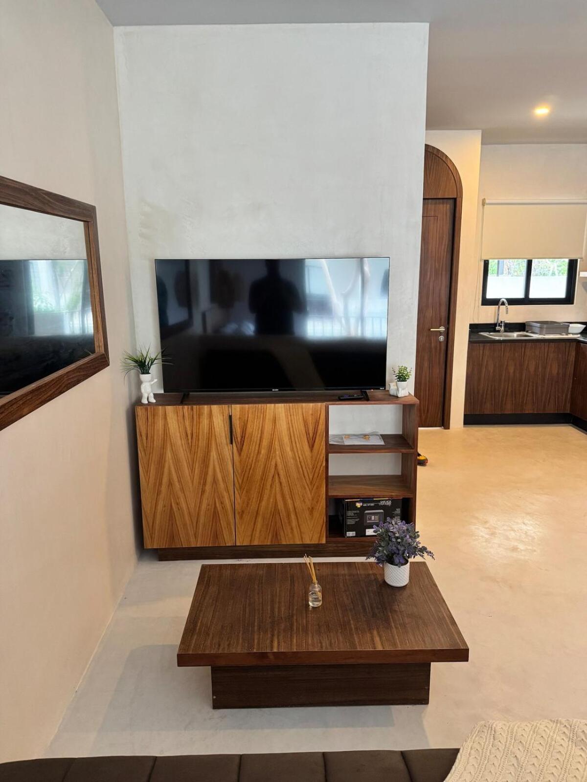 Apartment Jungle Loft With Pool And Rooftop Near And Cenotes And Dowtown! Fast Wifi! Perfect For Expats