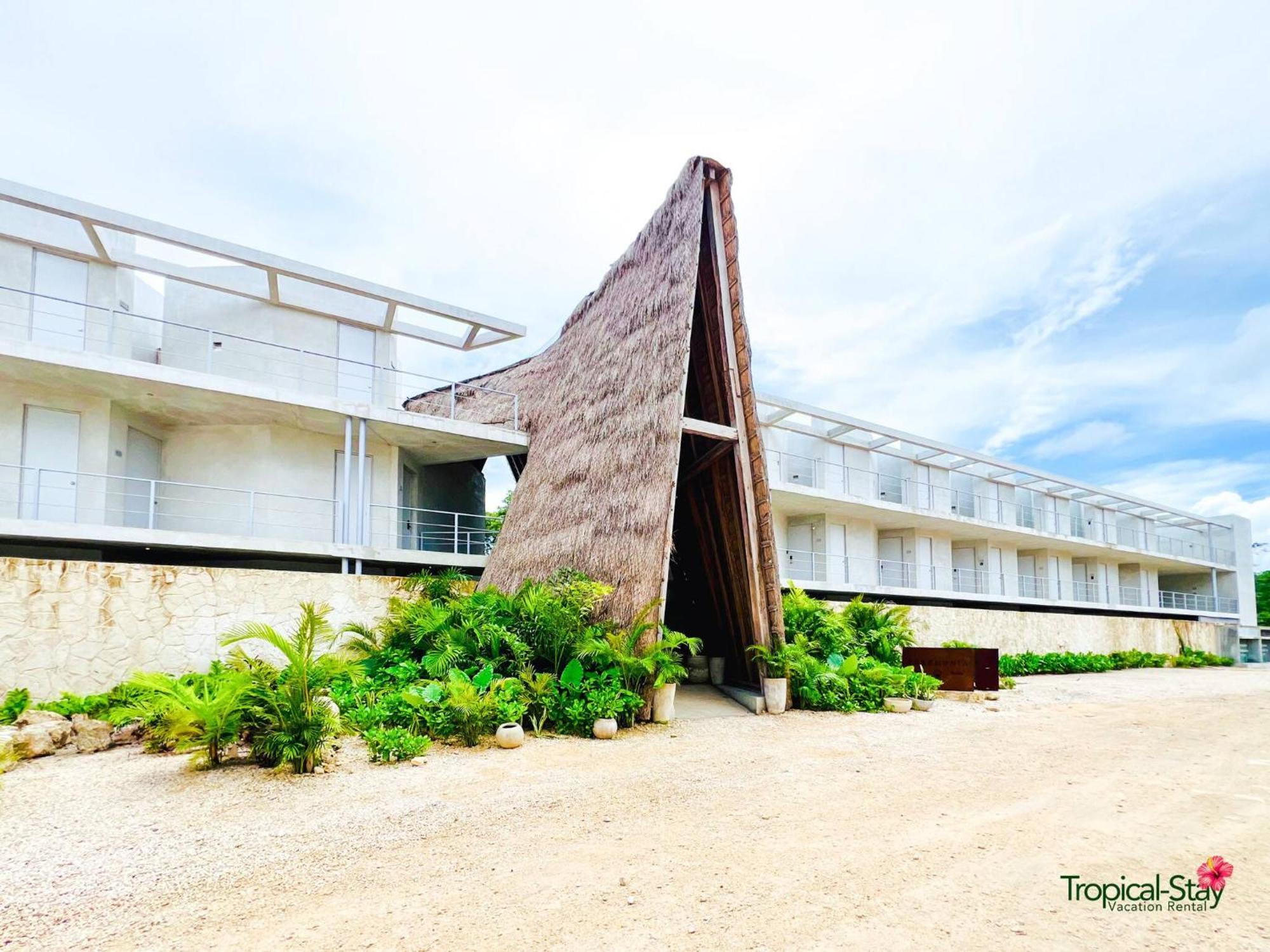 Apartment Private Pool & Grill 2 Bedroom 417 Selva