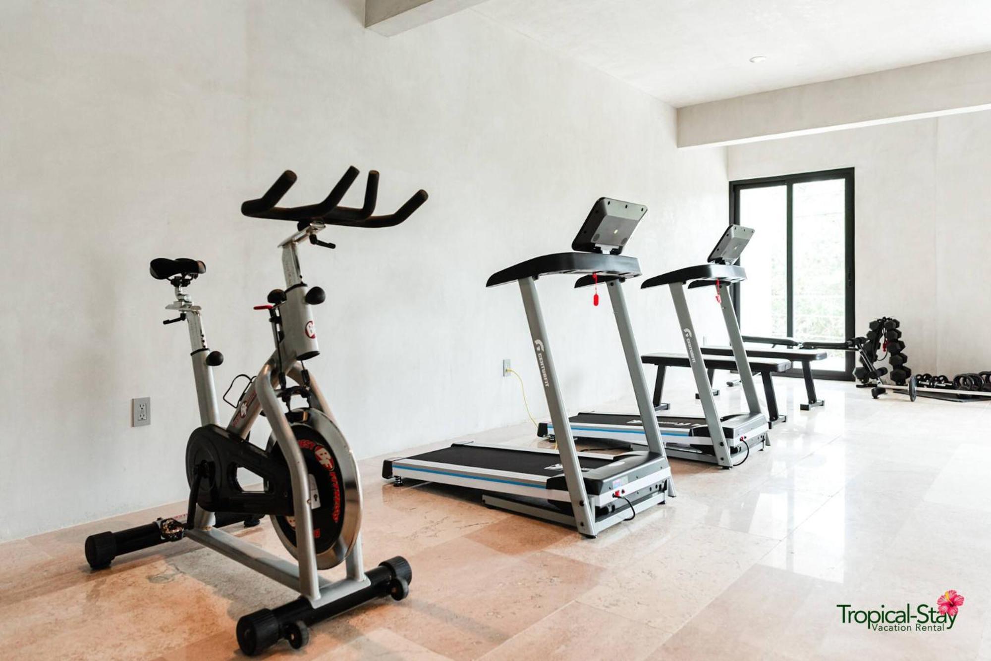 Apartment Private Pool & Grill 2 Bedroom 417 Selva