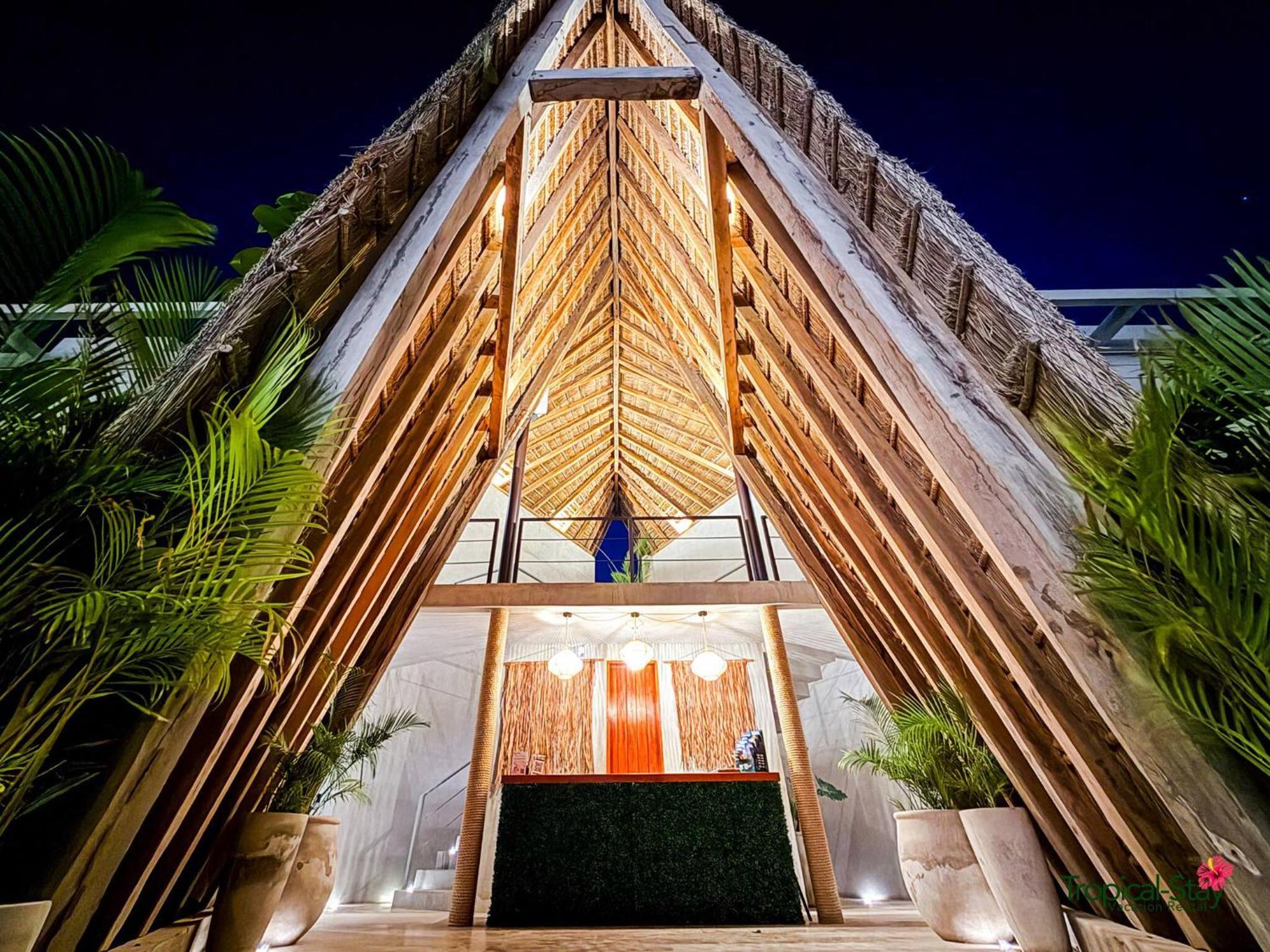 Apartment Private Pool & Grill 2 Bedroom 417 Selva