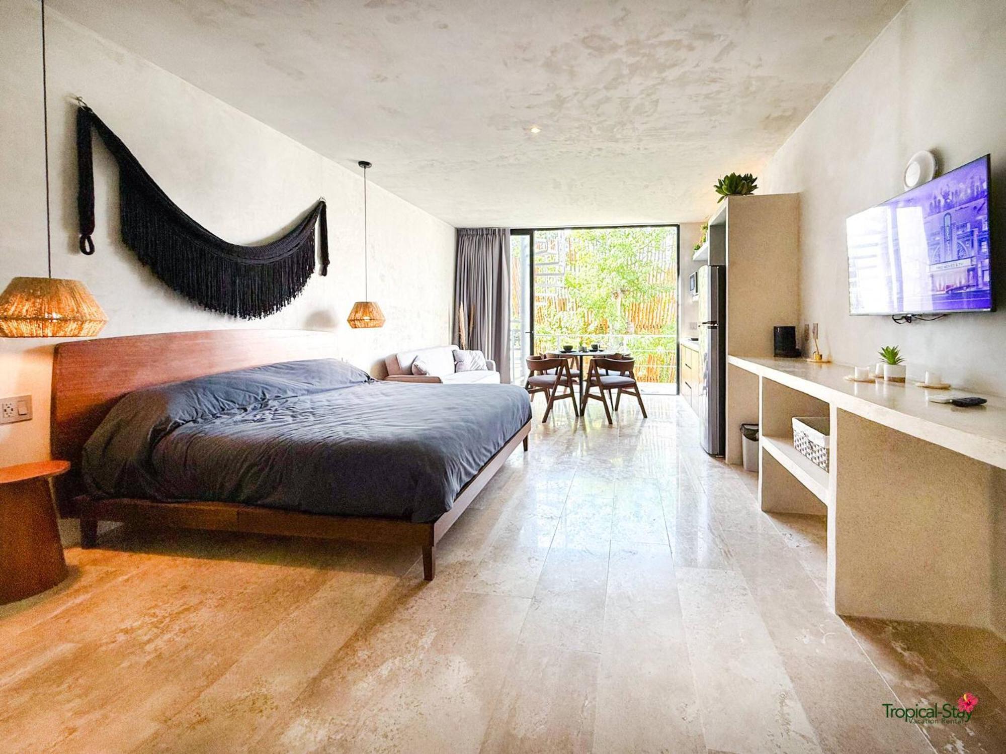 Private Pool & Grill 2 Bedroom 417 Selva Apartment *