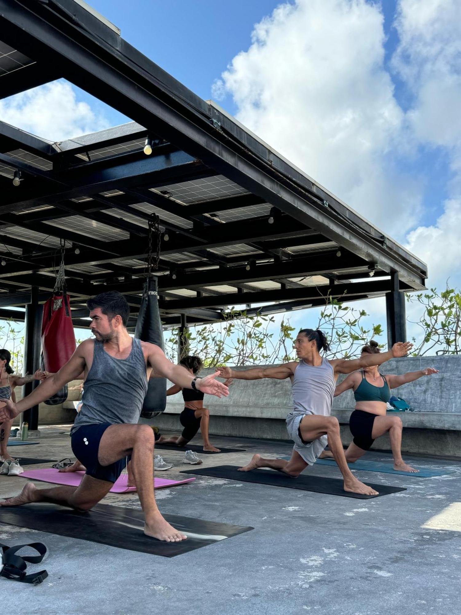 Starfit Boutique Beachclub, & Gym Included Hotel