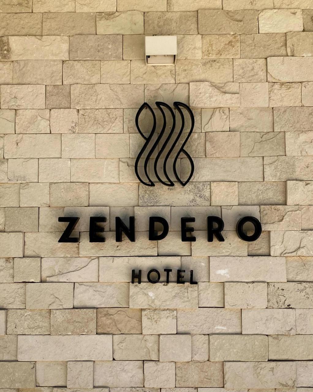 Zendero Hotel 4*