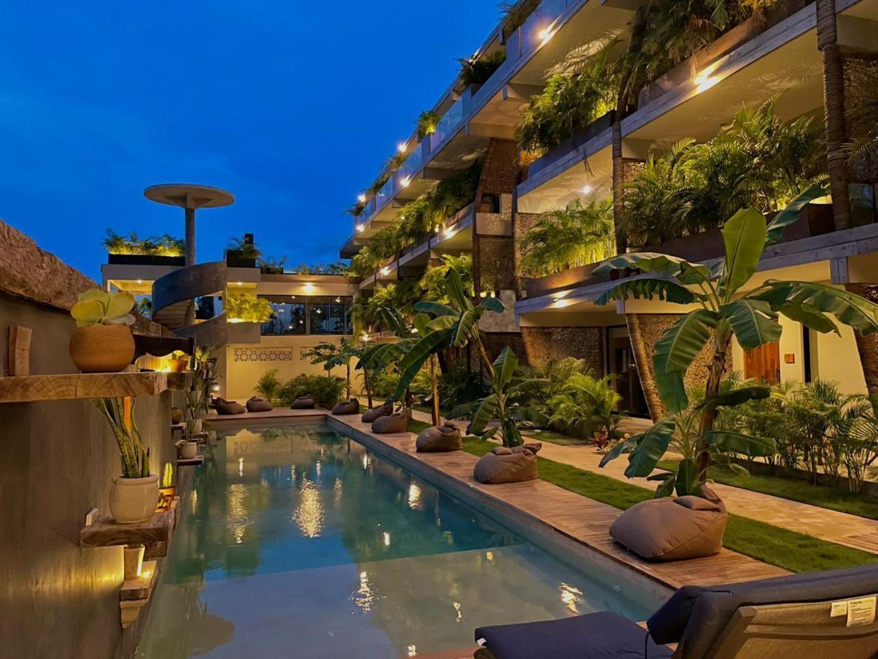 Apartment La Veleta, Pet Friendly Studio,laundry ,wifi 250mb,alberca Tulum