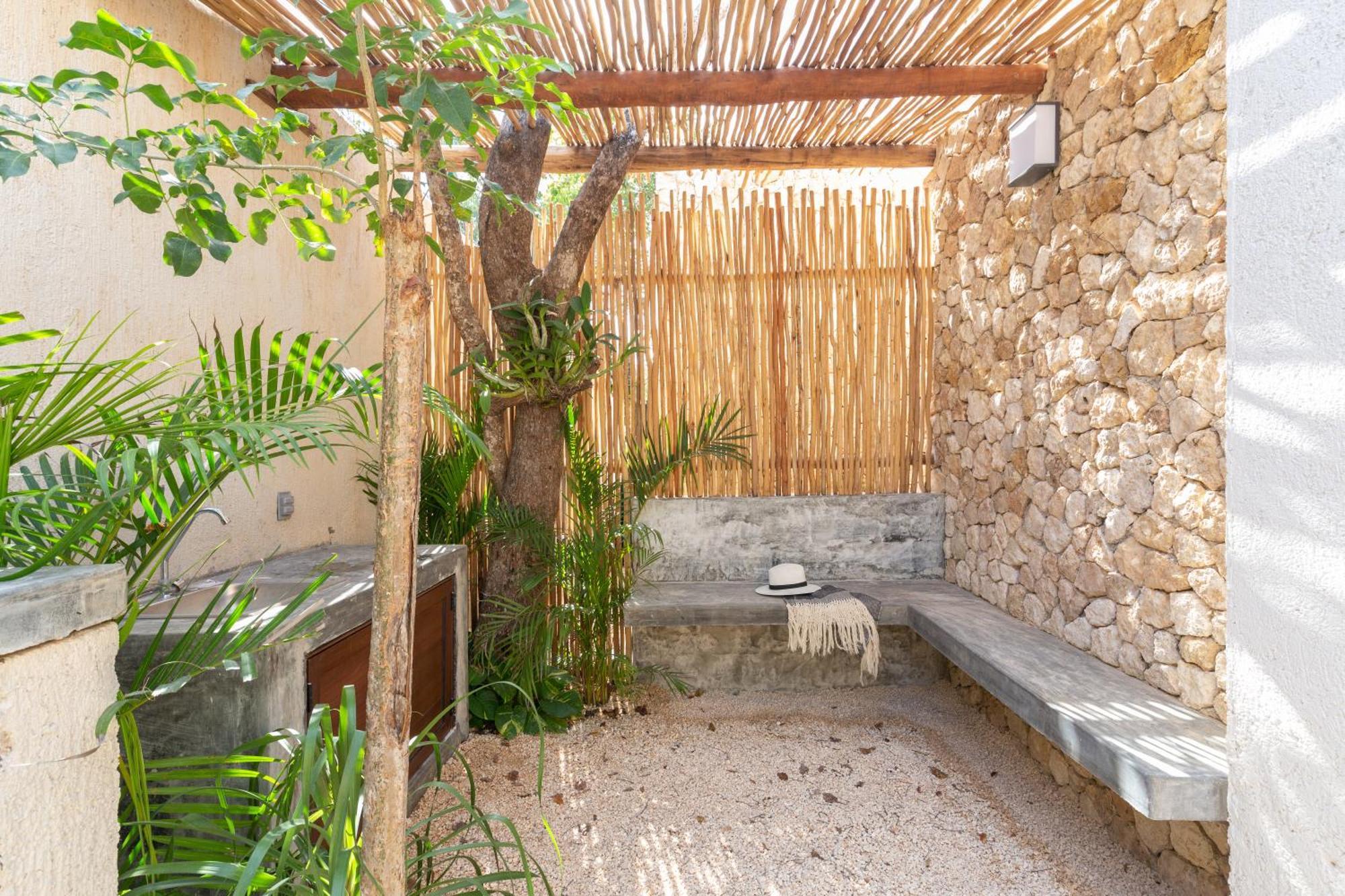 Zenda - Luxury Private 4*