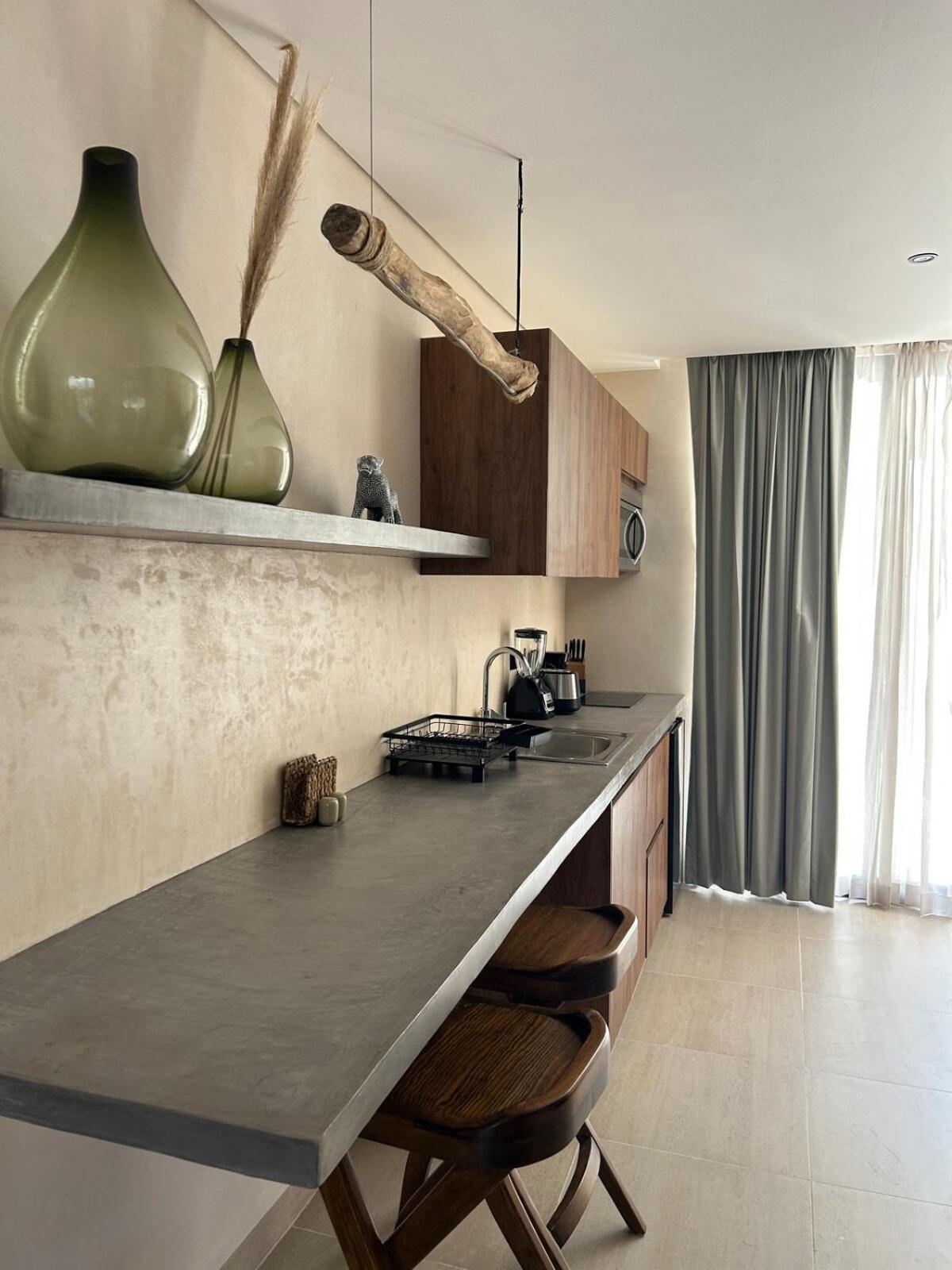 Your Perfect Space, Gf With Pool Access For 3 *