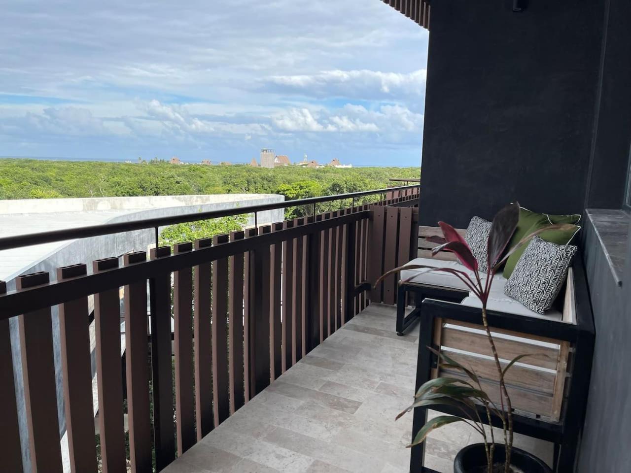 Luxury 3bd With Balcony And Rooftop Pool Apartment Tulum