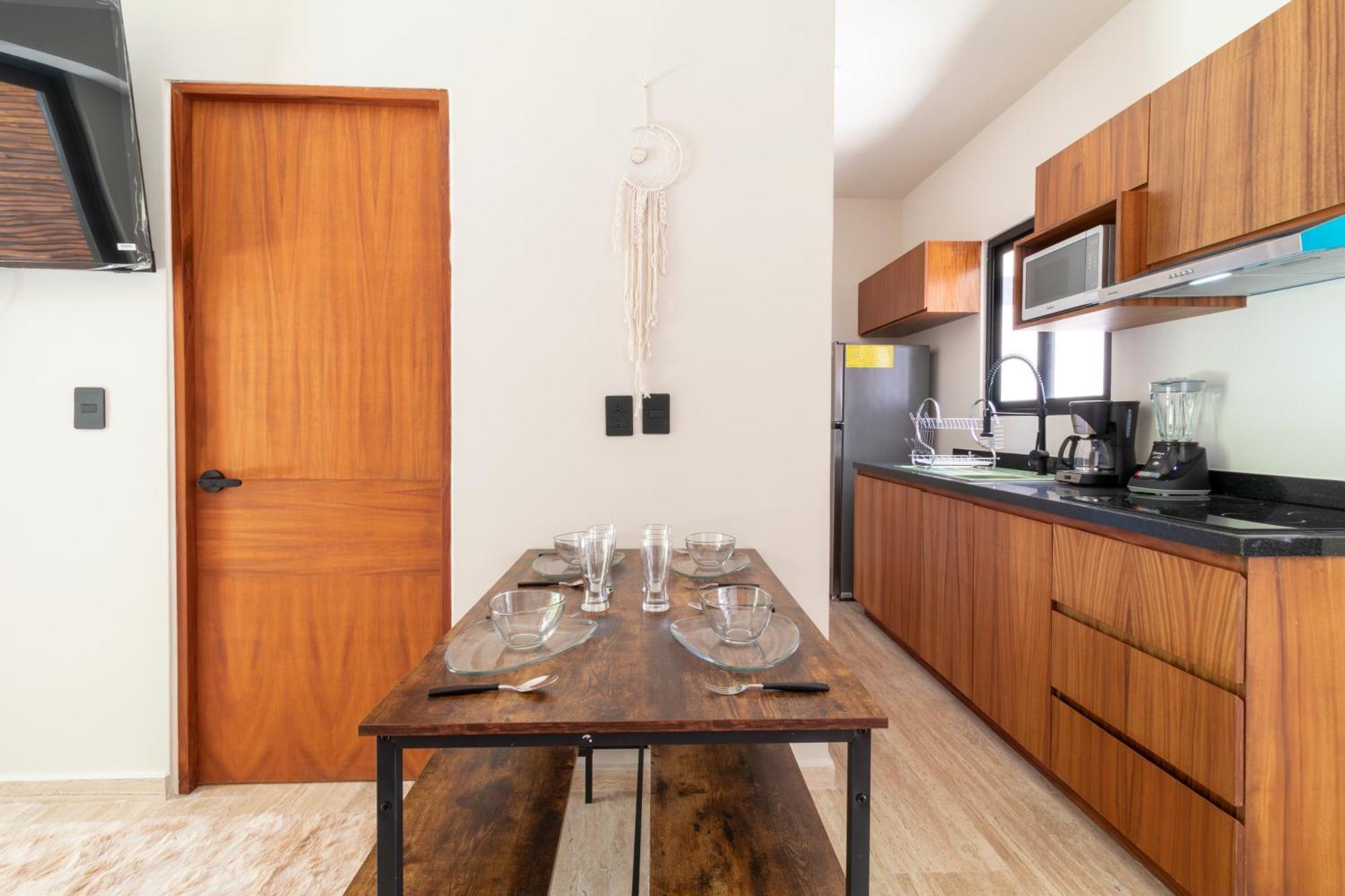 With Private Rooftop In Tulum, 2 Br Apartment