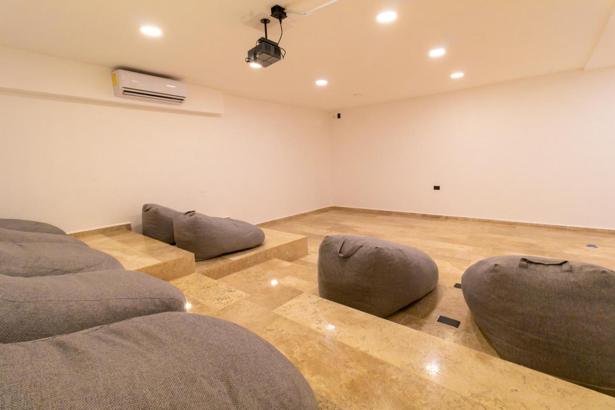 With Private Rooftop In Tulum, 2 Br Tulum