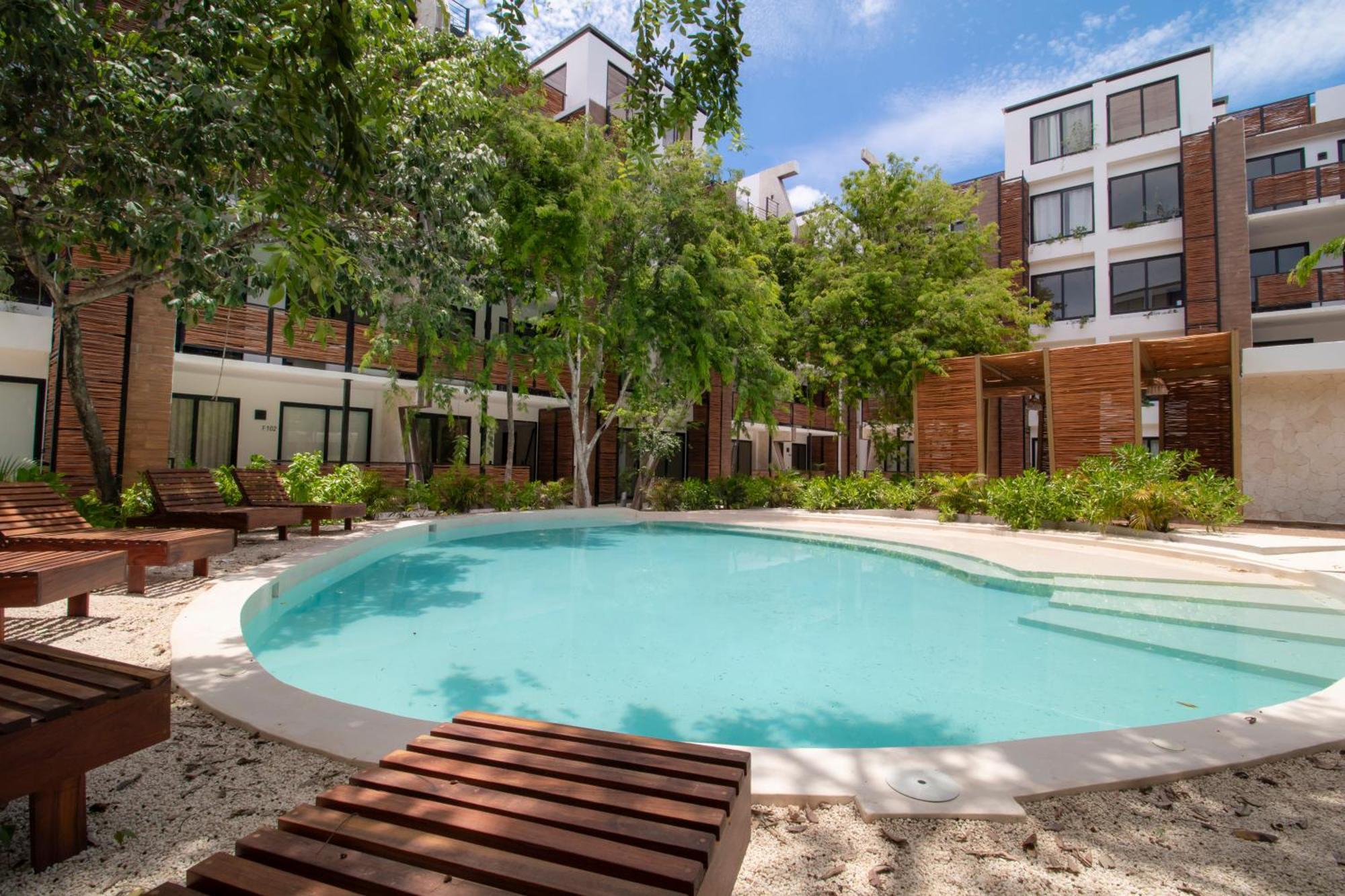 With Private Rooftop In Tulum, 2 Br *