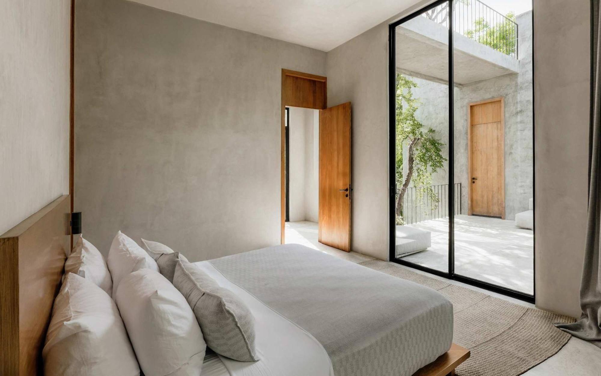 Shalva & Aviv Iconic 200m Villa