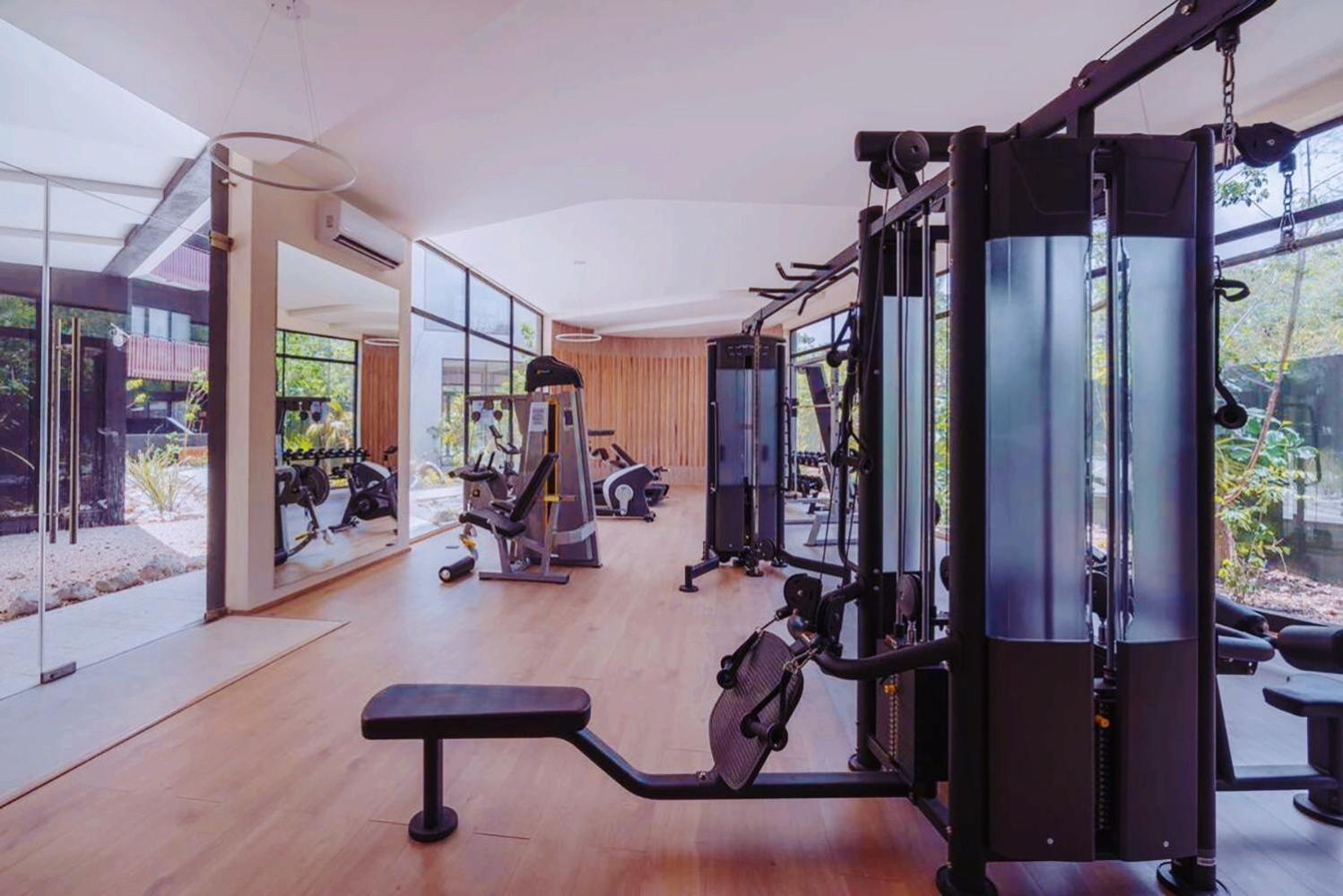 1-bd With Ocean View Rooftop Pool