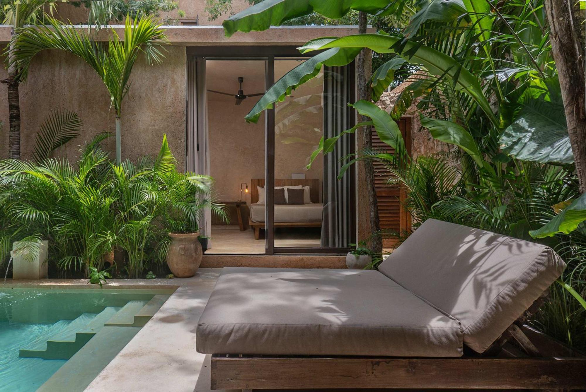 Jungle Apt, Private Pool & Security 24 *