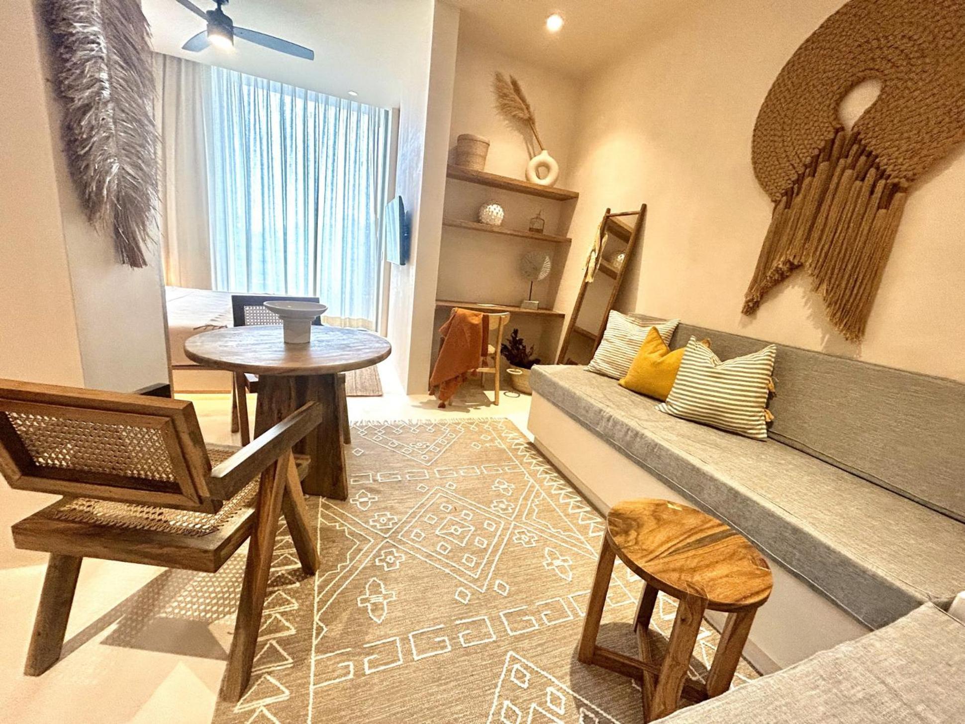 Hotel Aflora - Managed By Elite Alliance