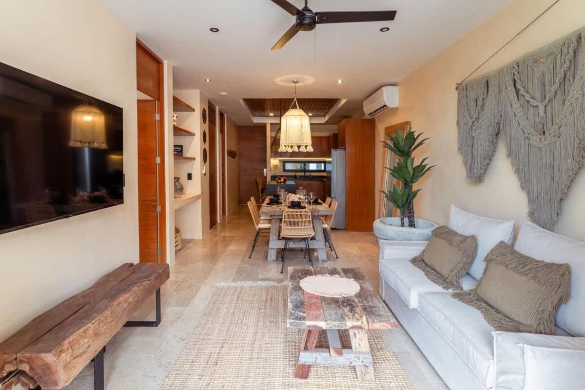 Deja Vu - Stylish 2br Luxury With Private Pool Apartment