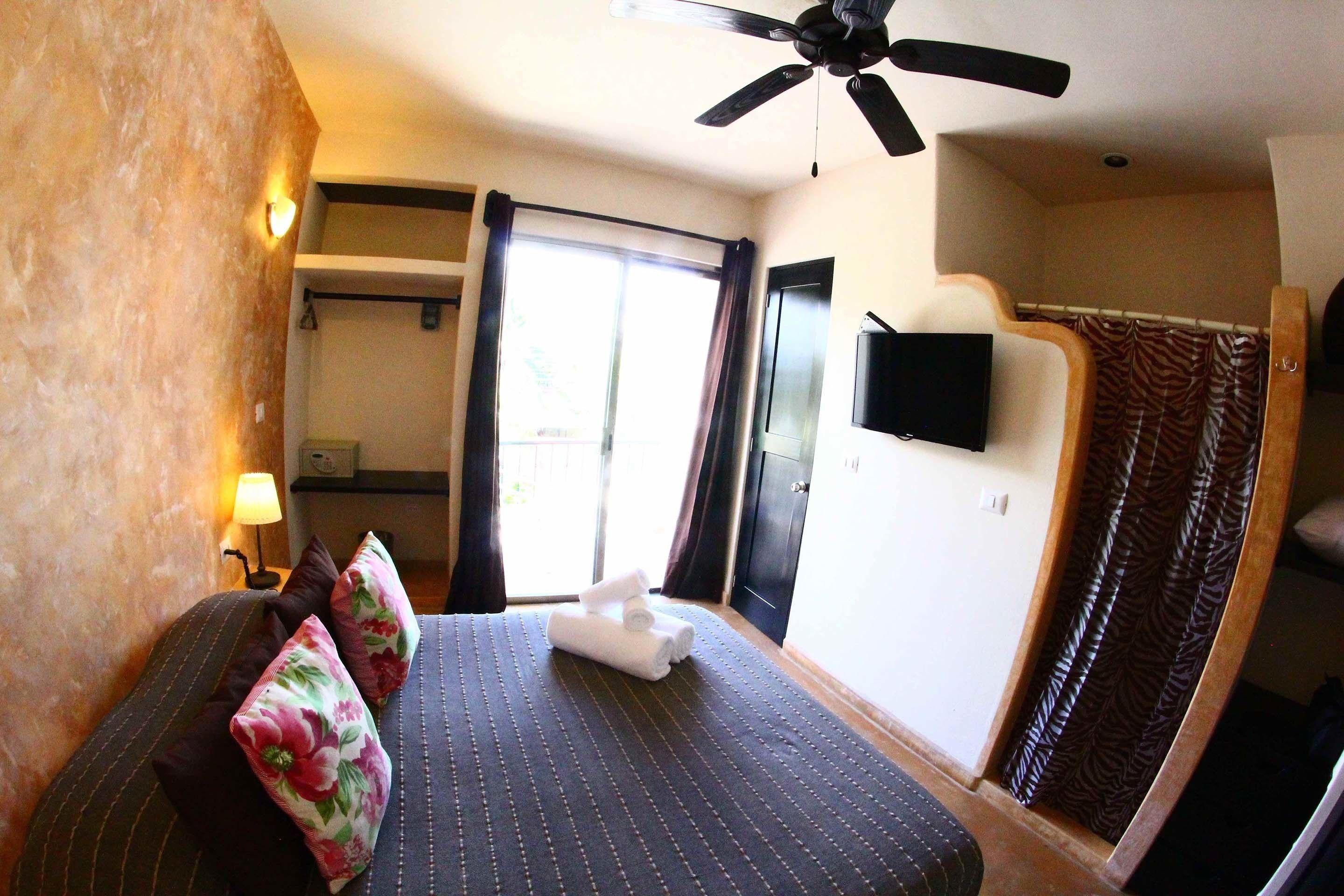 Boutique 06 (adults Only) Hotel