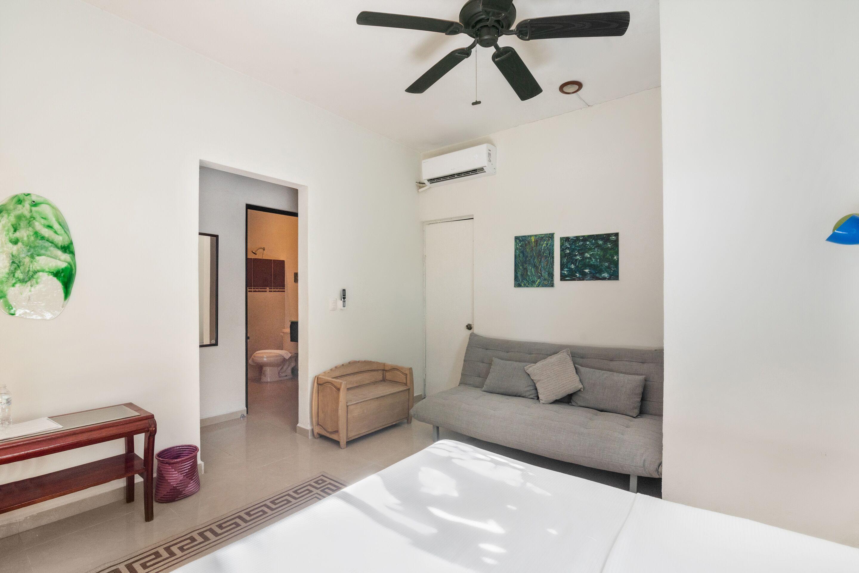 Akalan Apartahotel 4*