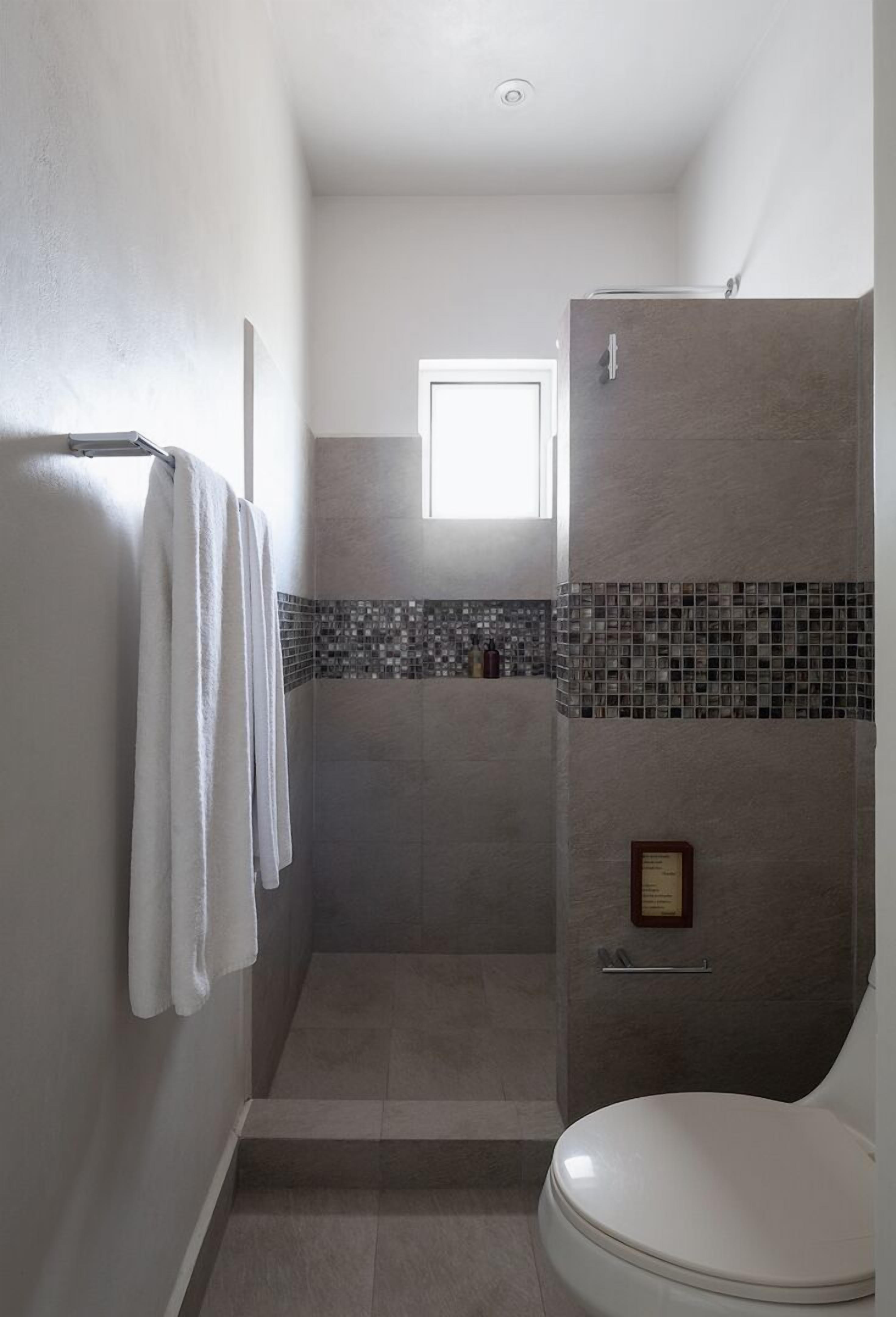 Azura Boutique Hotel