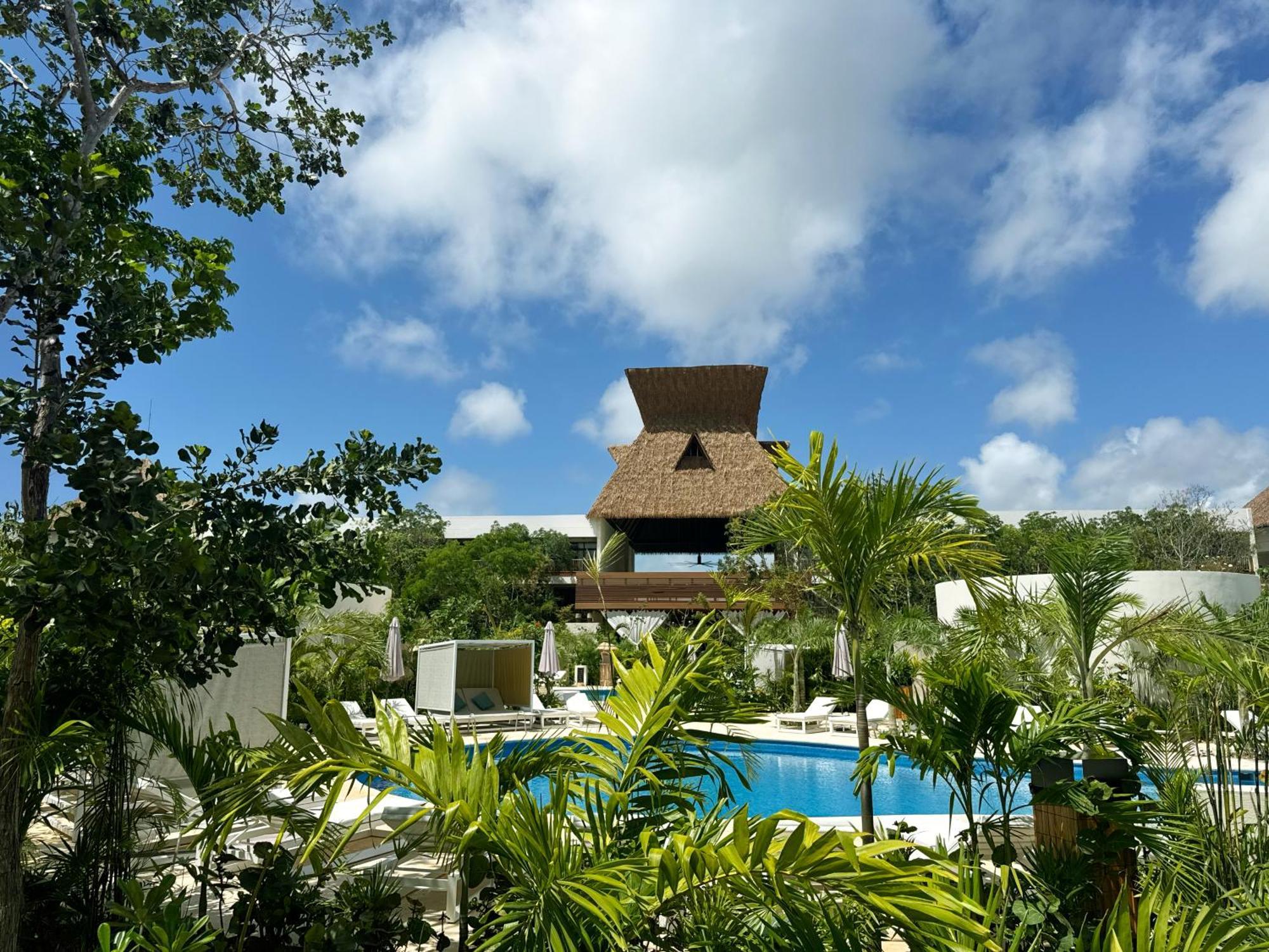 Hotel Mundo Maya