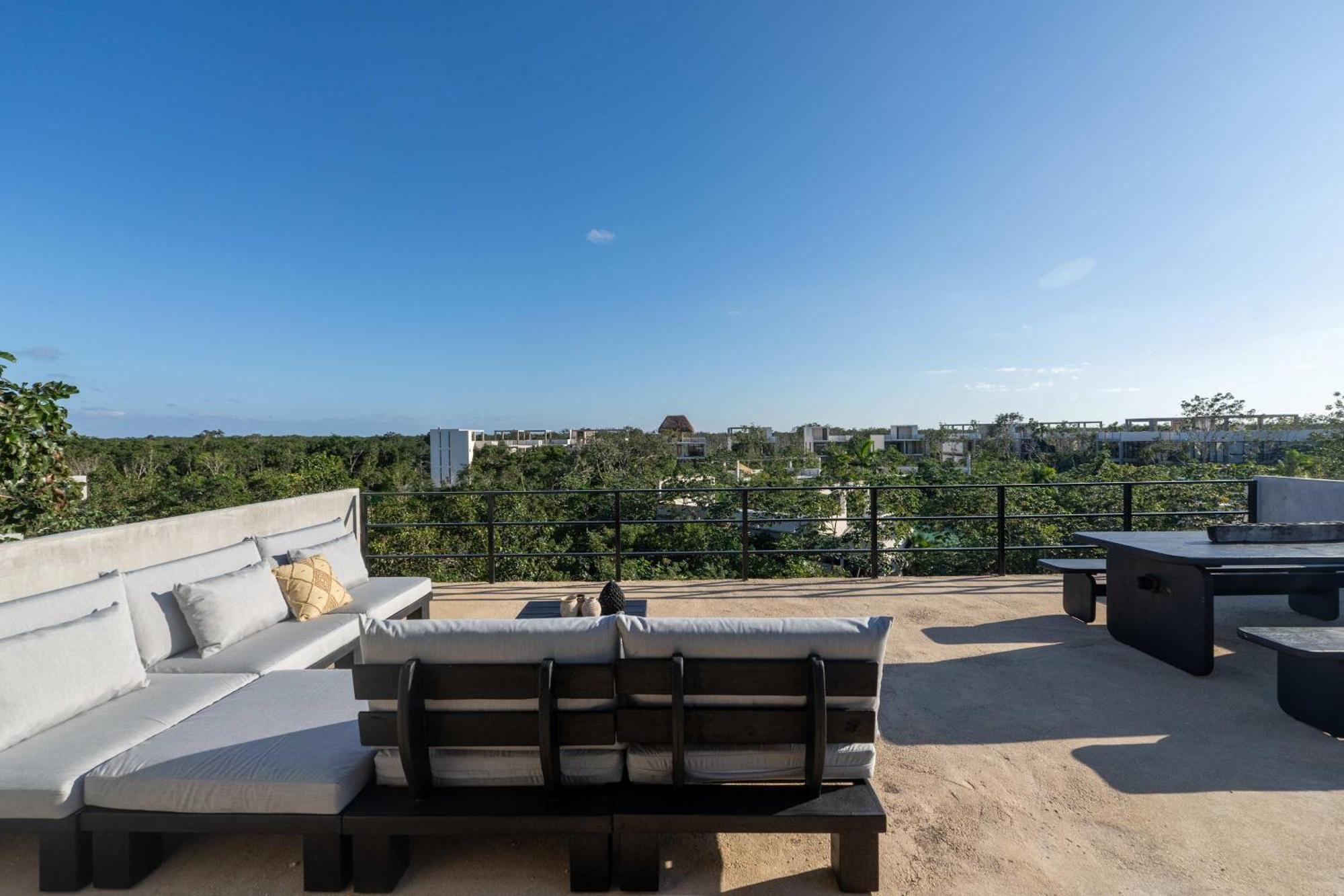 Luxury 4br In Limas Private Pool Villa *