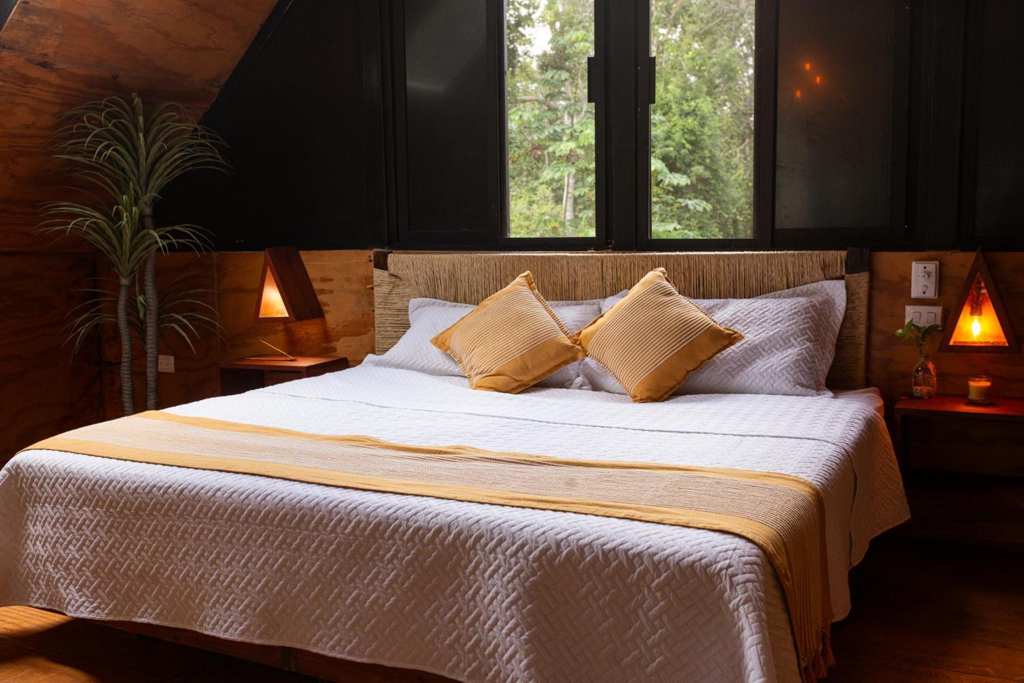 Xtambaa Selva Lodge Tulum