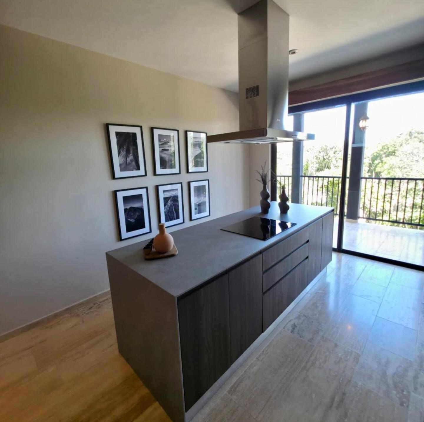 3br In Tuk Pool, Padel & Balcony Holiday home *