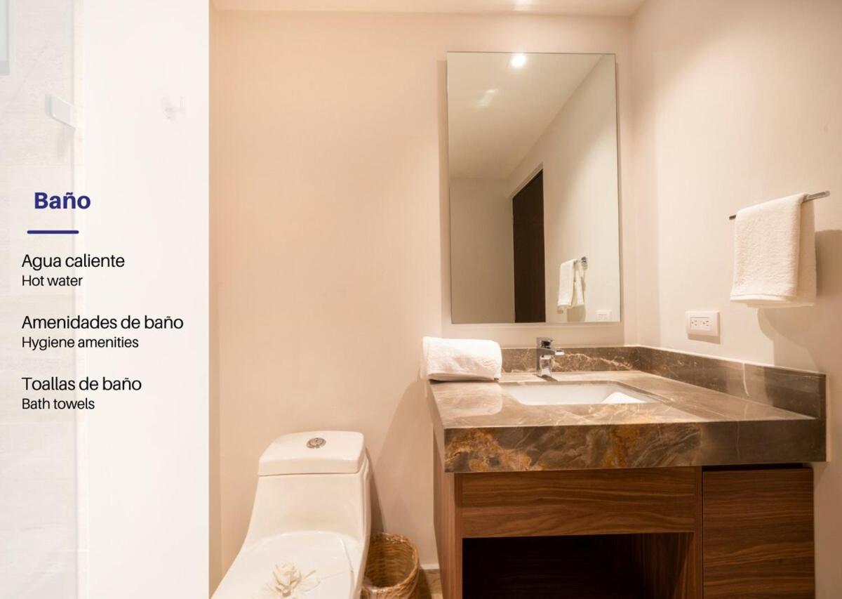 Modern In Pool And Gym Apartment