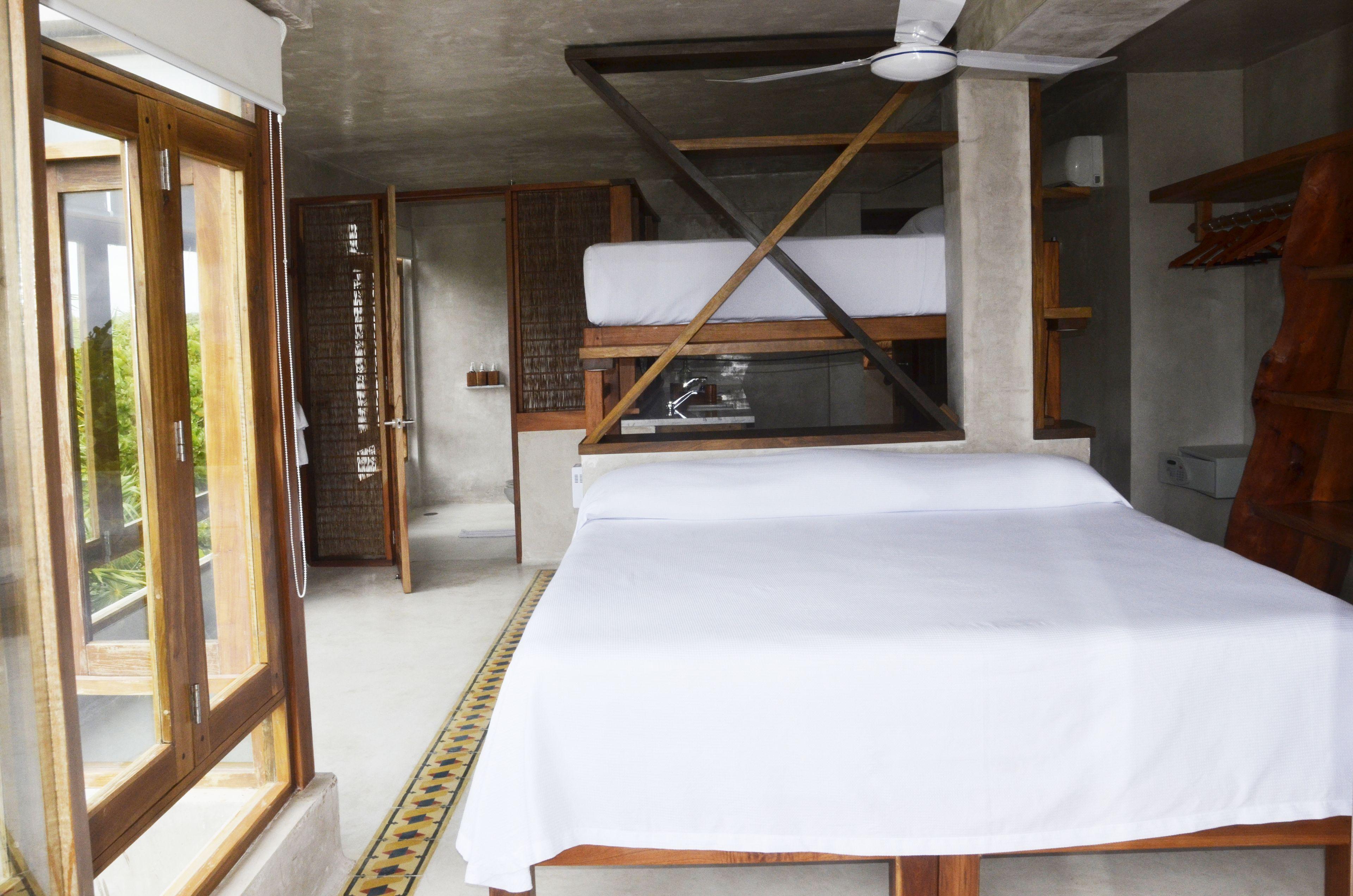 Hotel Pocna 3*