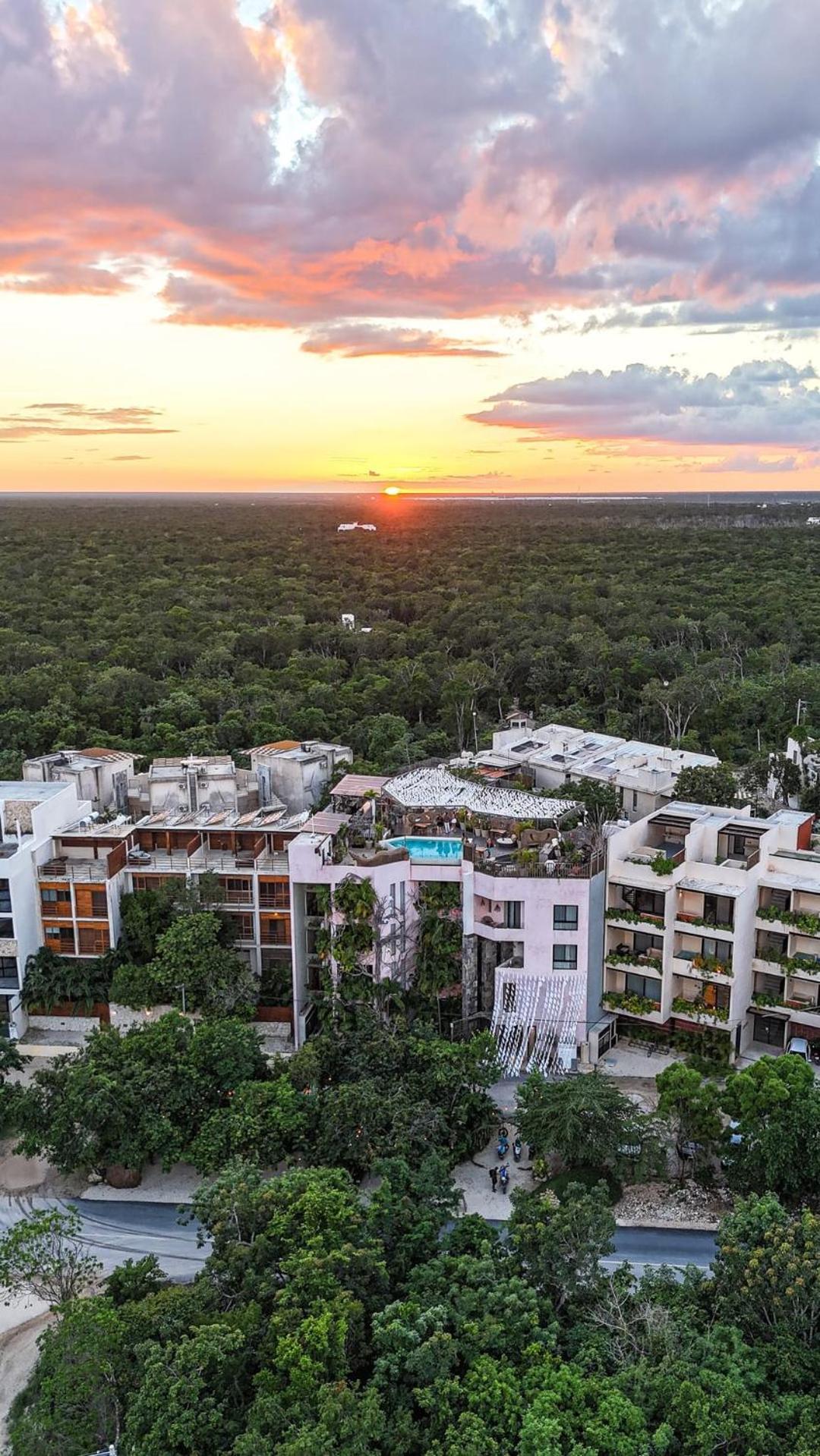 Xkeban Adults-Only Weekend Party 4*