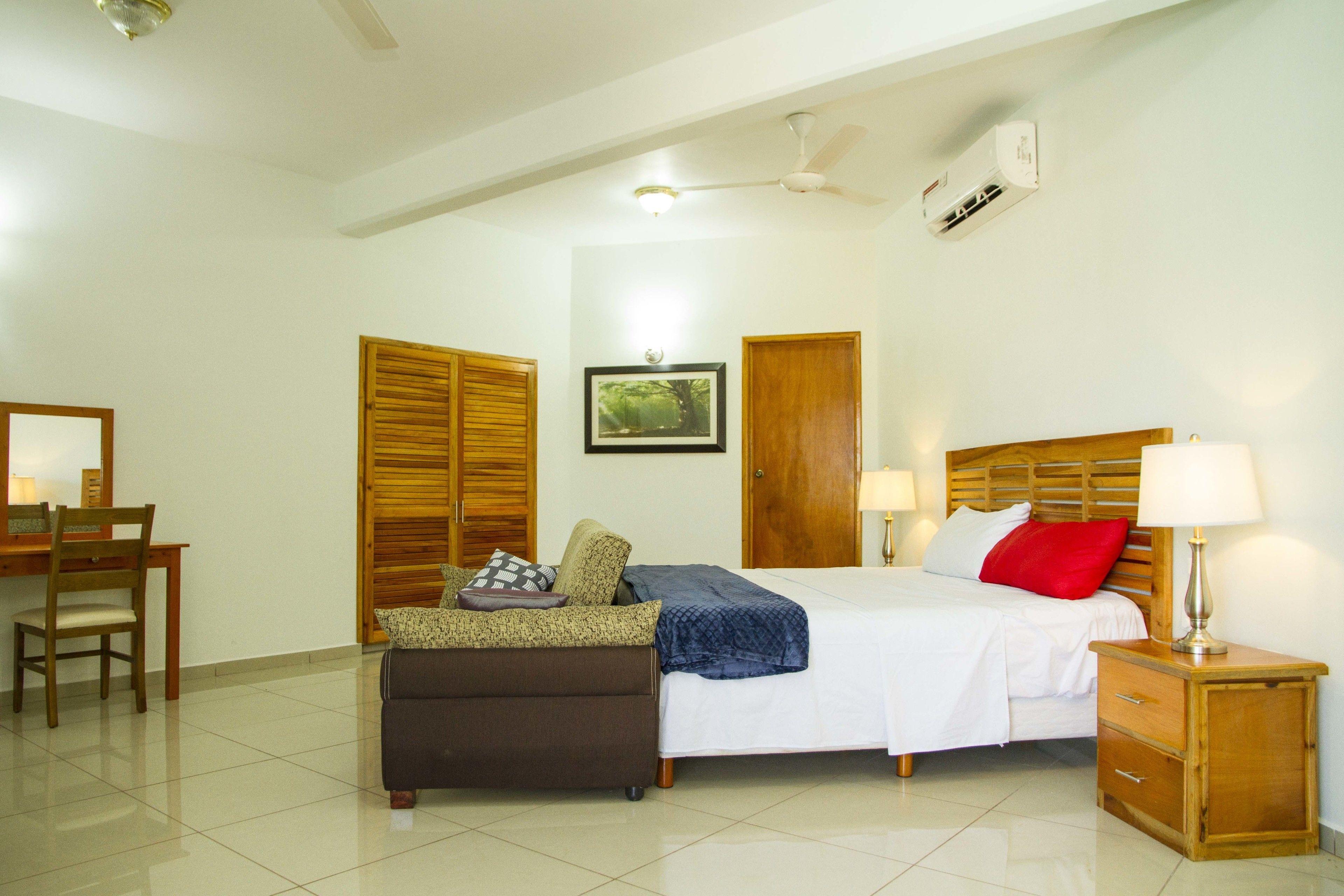 Hotel Scarlette 3*