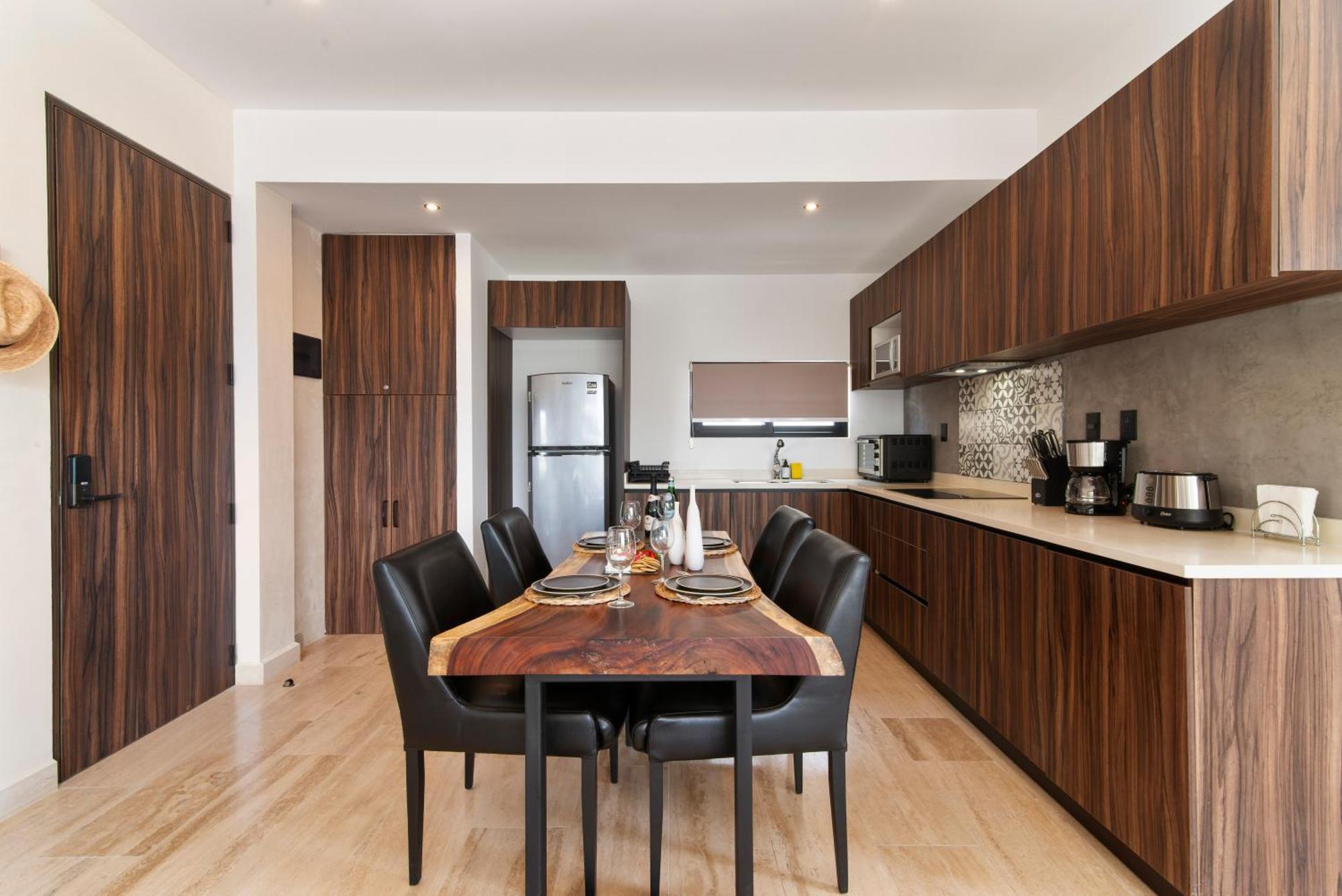 Unwind | Private Balcony & Rooftop Pools | Casago Tulum