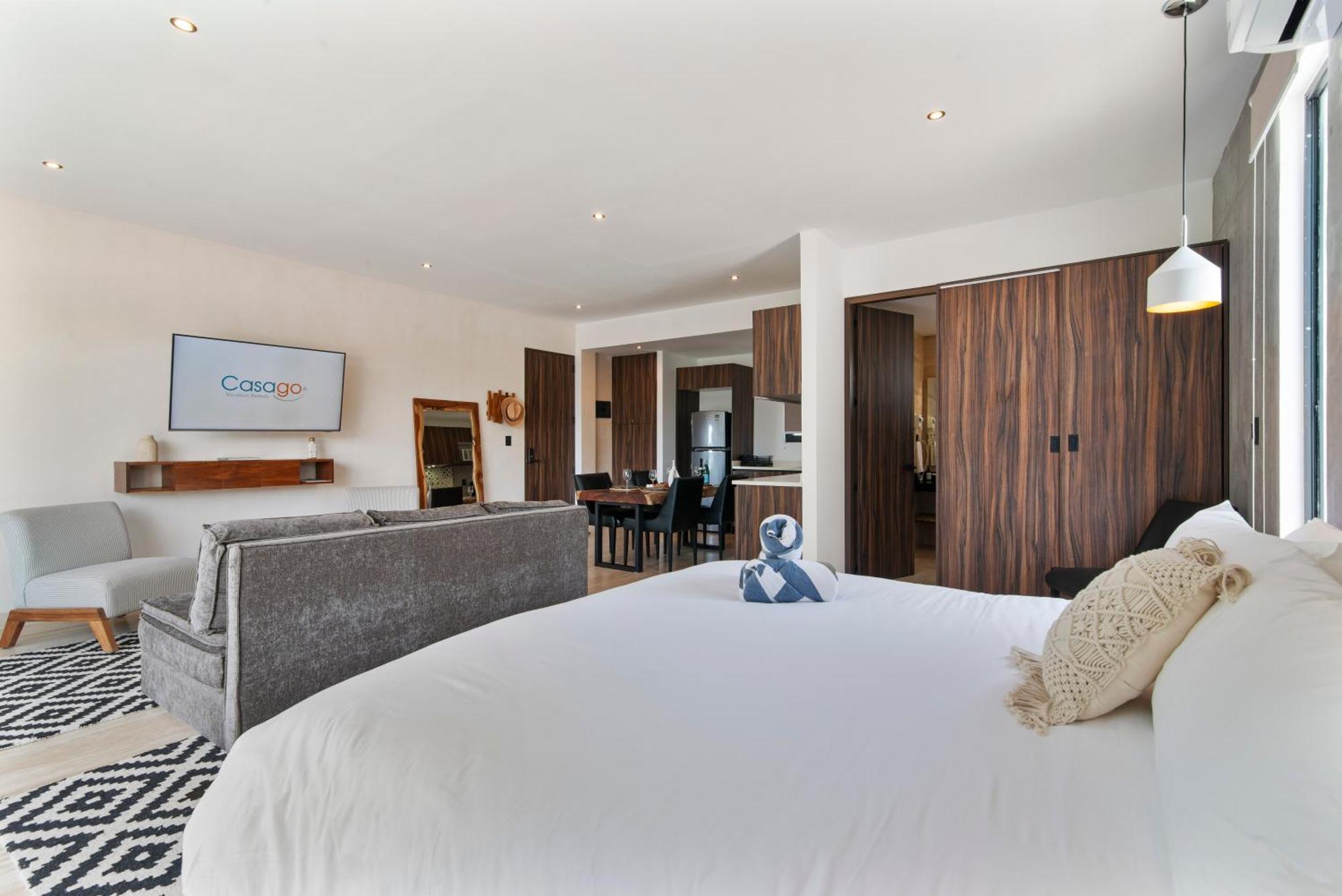 Unwind | Private Balcony & Rooftop Pools | Casago Holiday home Tulum