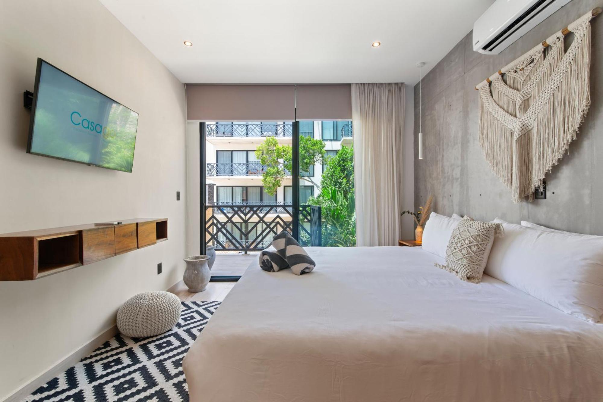 Unwind | Private Balcony & Rooftop Pools | Casago * Tulum