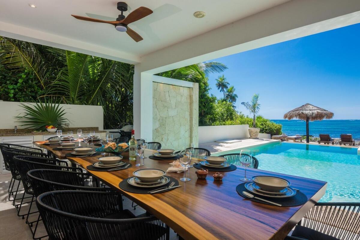 Beachfront Luruxy In Villa Tulum