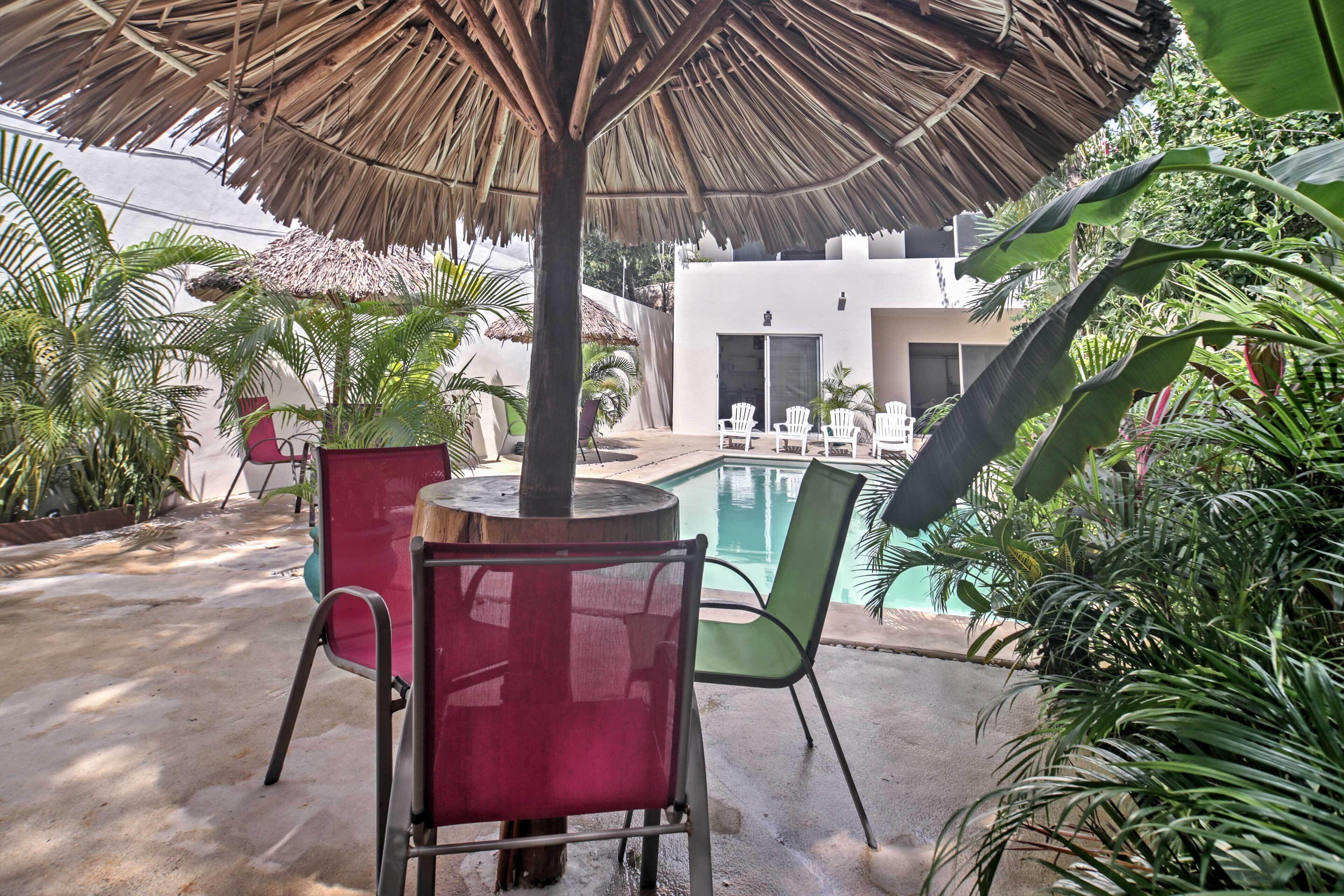Casa Esmeralda W/ Pool Access & Furnished Patio! *