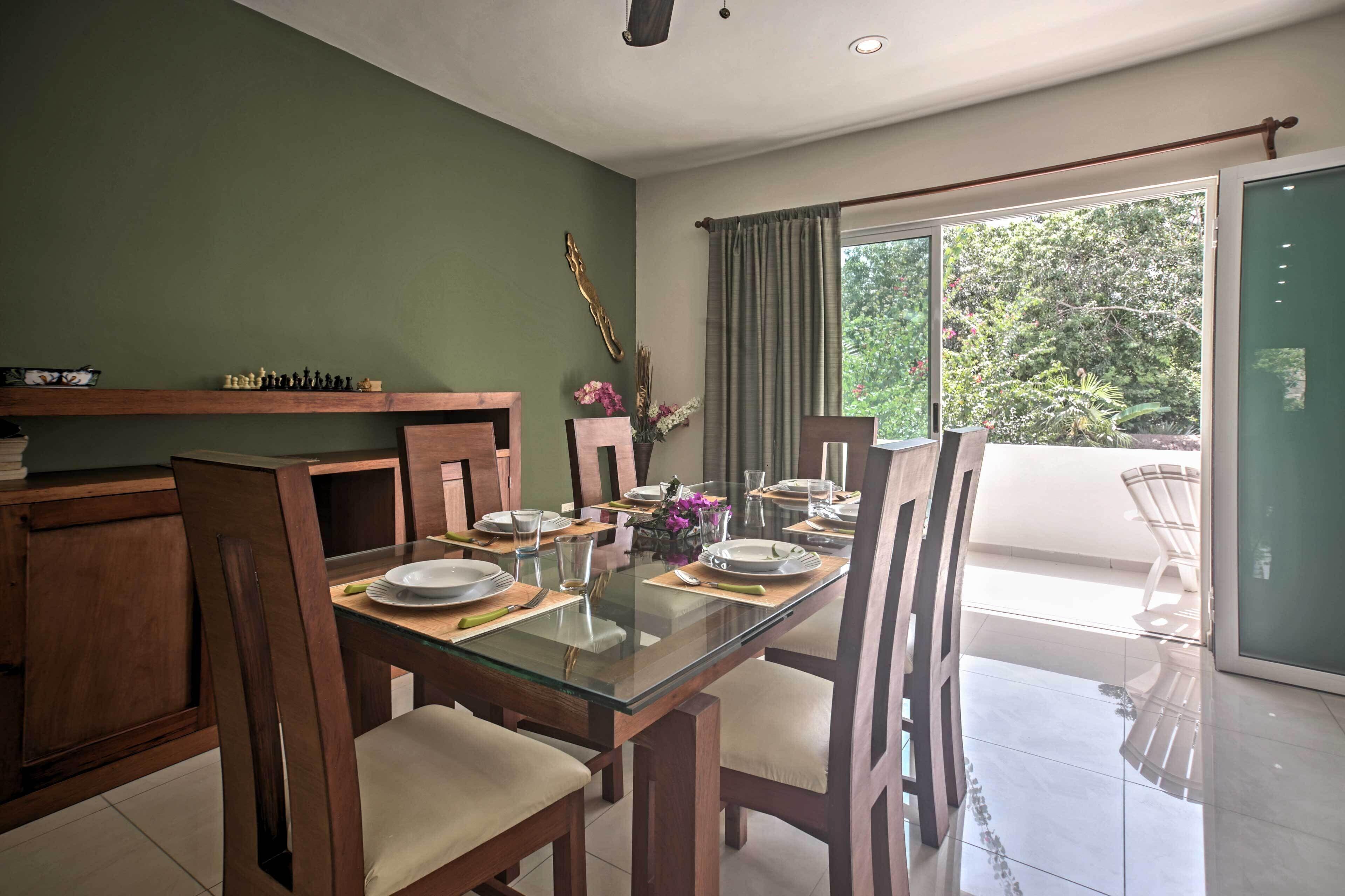 Casa Esmeralda W/ Pool Access & Furnished Patio! Villa Tulum