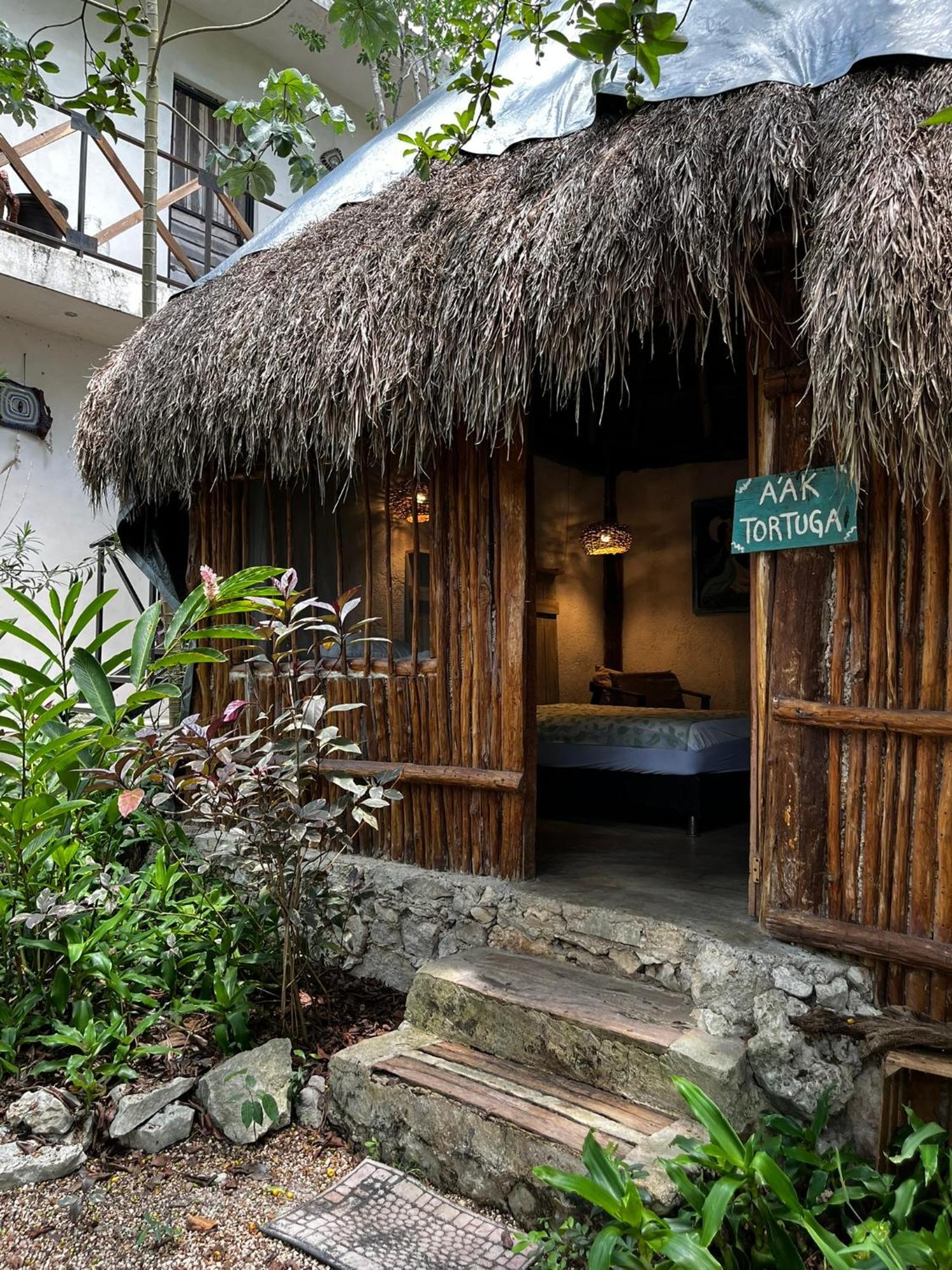 Bed & Breakfast Aldea Yuyu Tulum