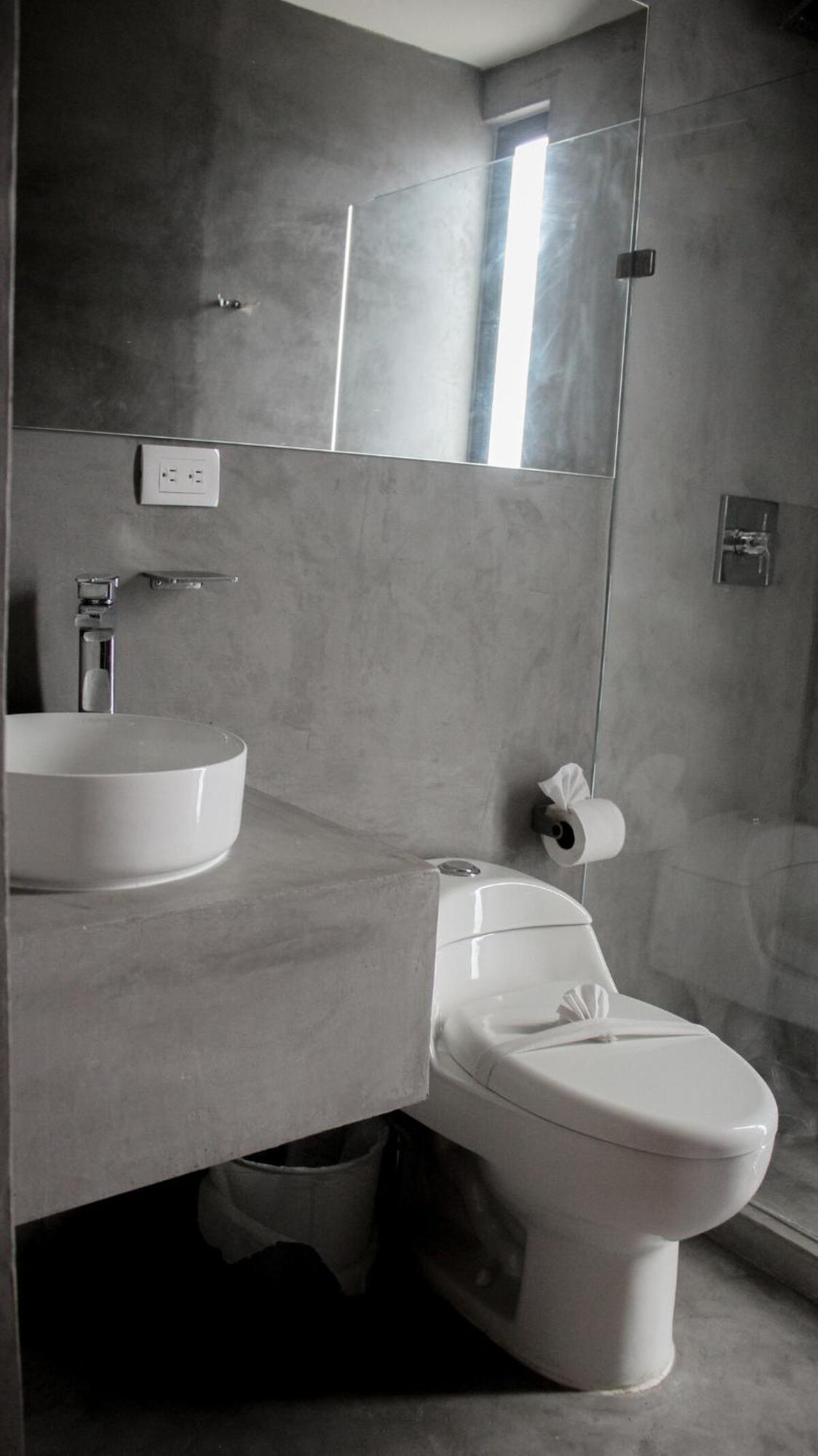 2 Bdrm-2 Baths For Groups & Music Lovers *
