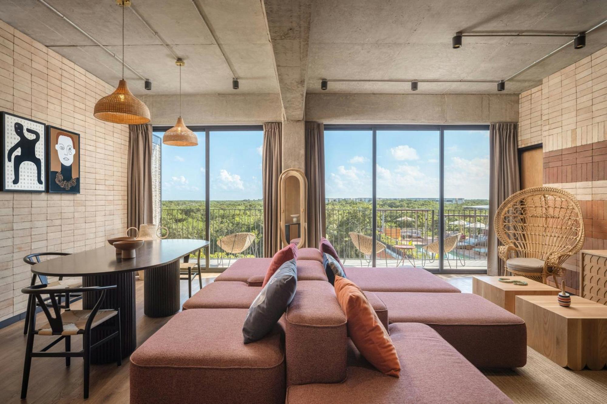 Moxy Hotel