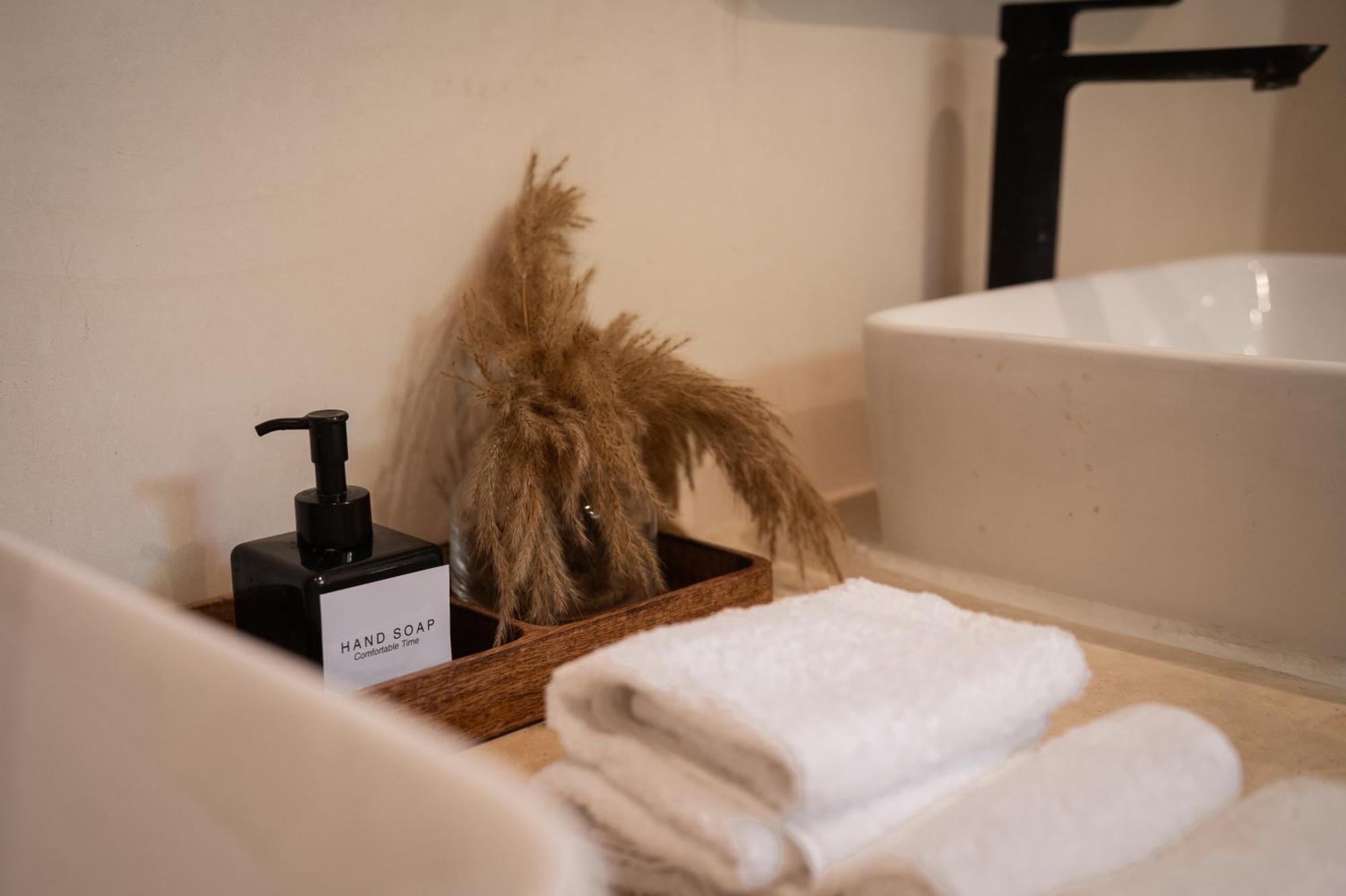 Stylish & Luxury Penthouse & Apartment, Private Pool, Private Hot Tub, Terrace And Roof At Jungle Apartment Tulum