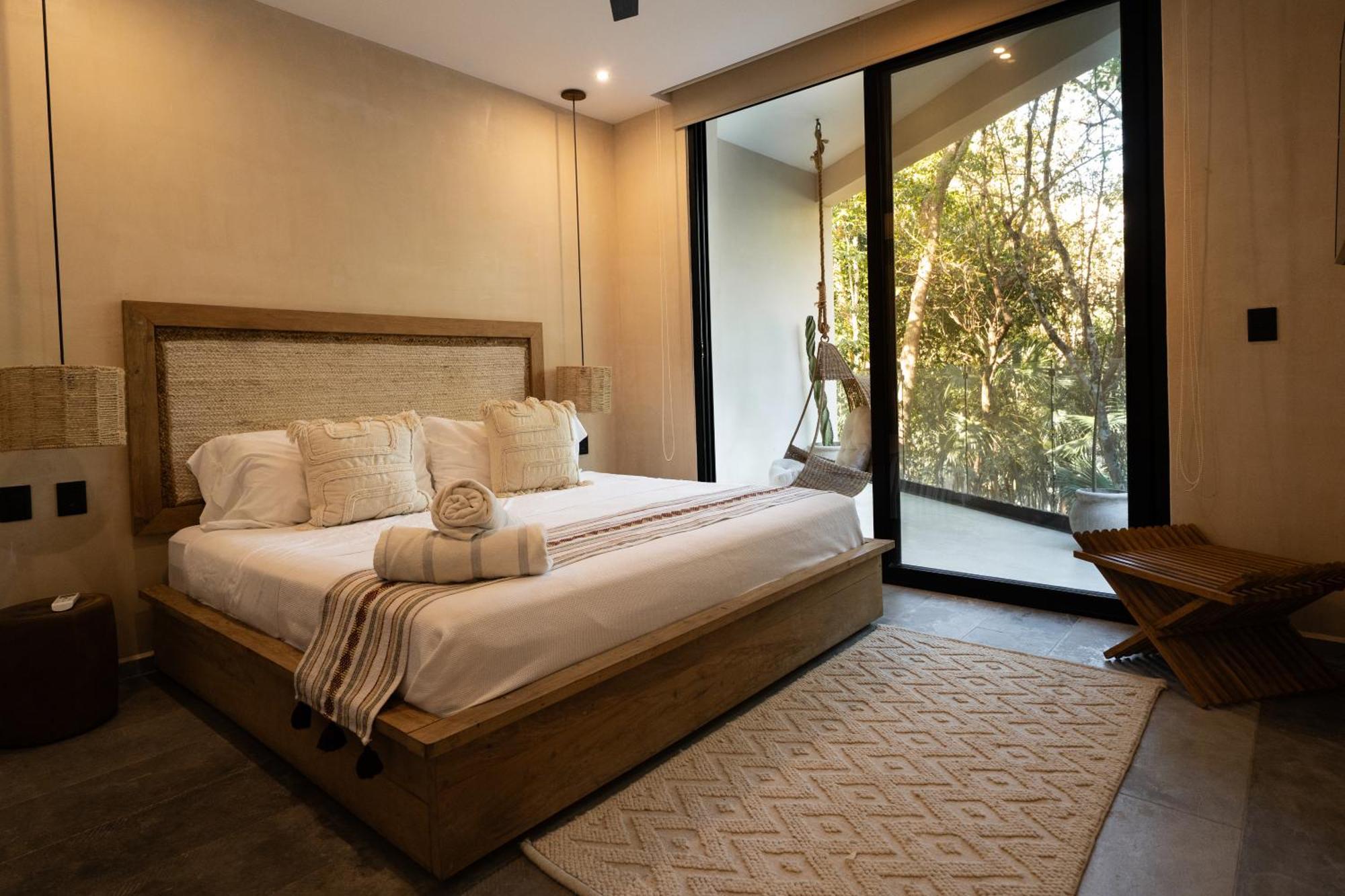 Apartment Stylish & Luxury Penthouse & Apartment, Private Pool, Private Hot Tub, Terrace And Roof At Jungle *