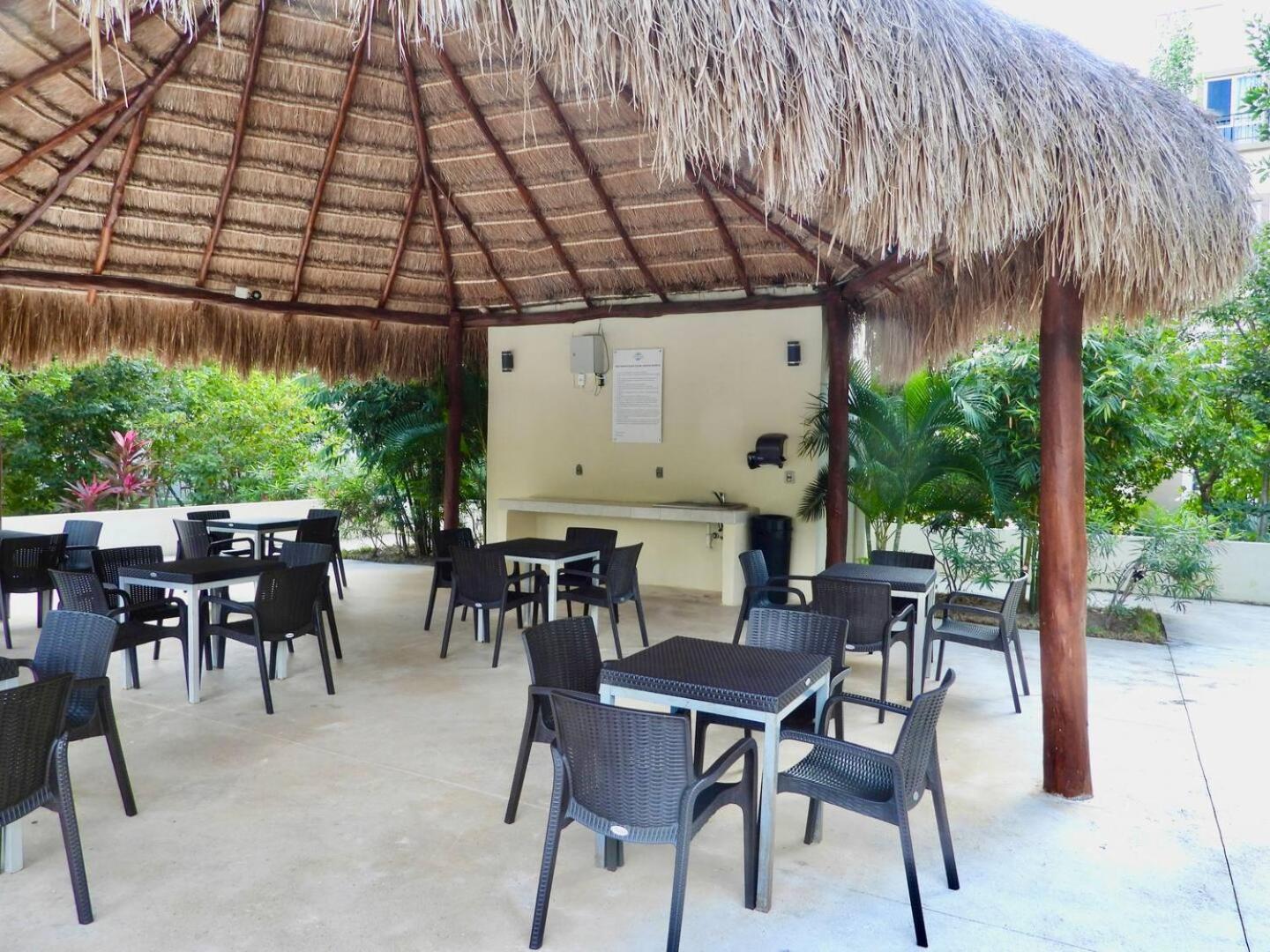 New! Jungle Chic Retreat In Aldea Apartment *