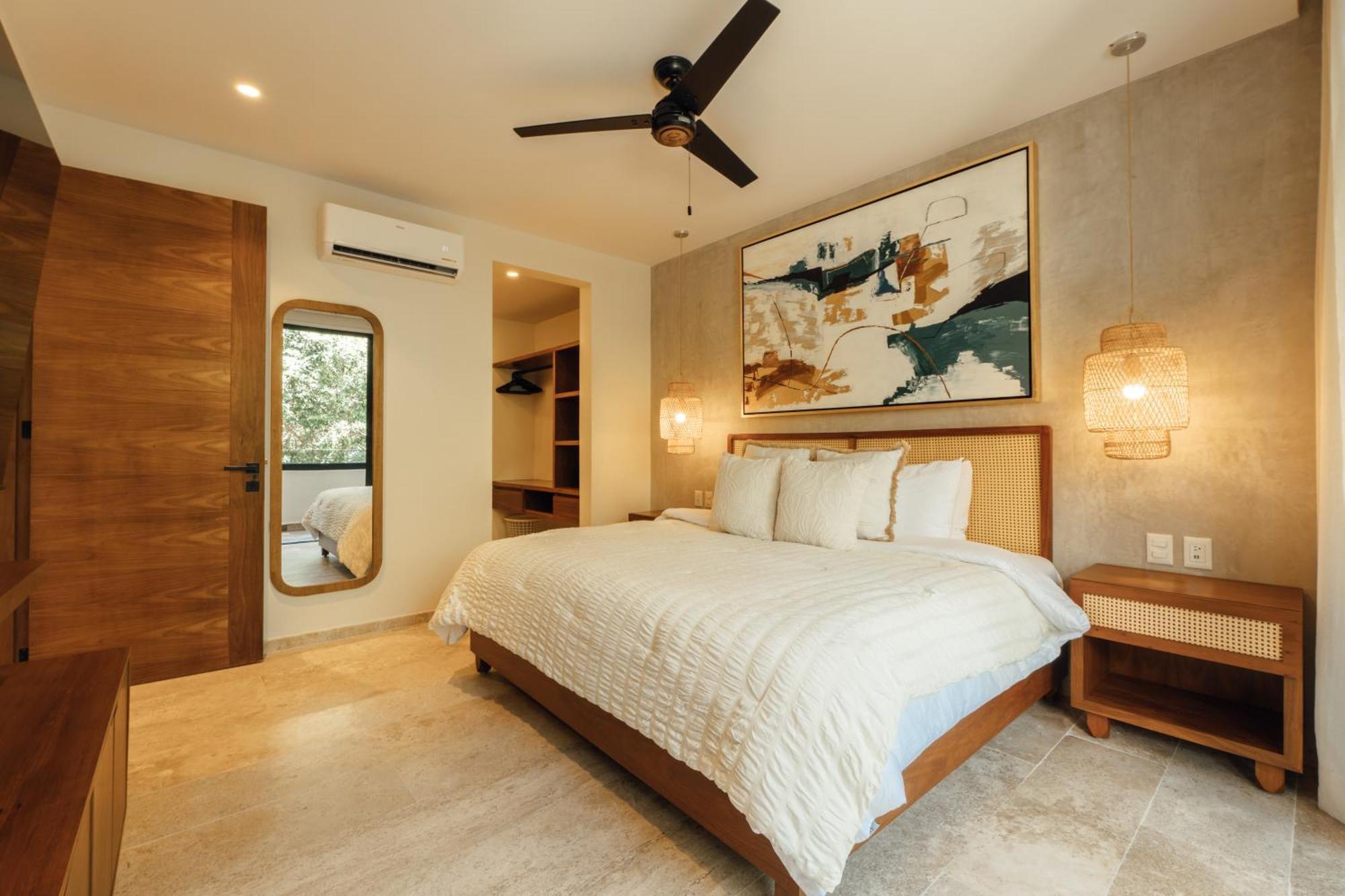 101 Park By Lumina Apartment *