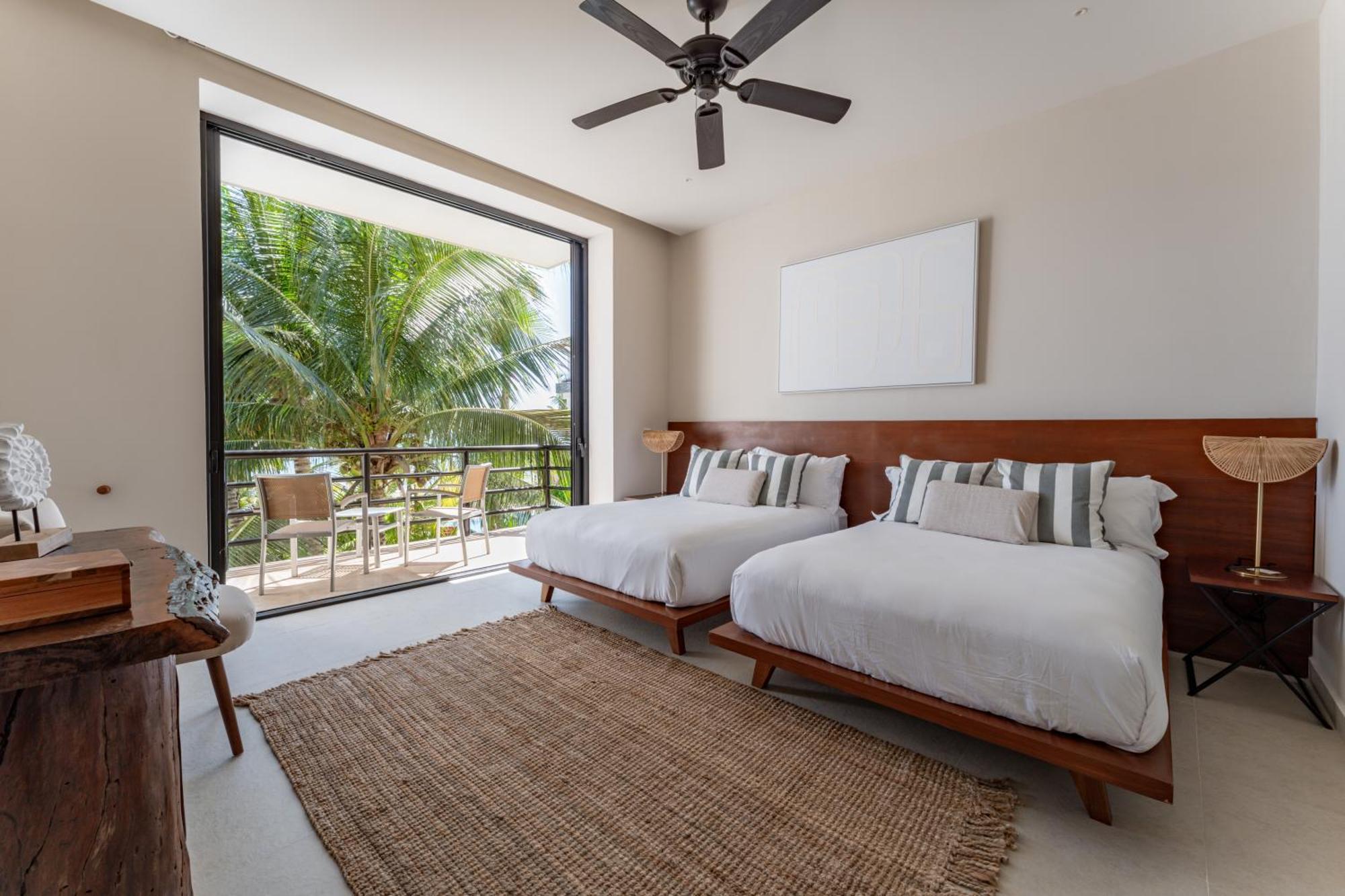 Aparthotel Eeb Ti Kaan - Luxury Oceanfront Residences